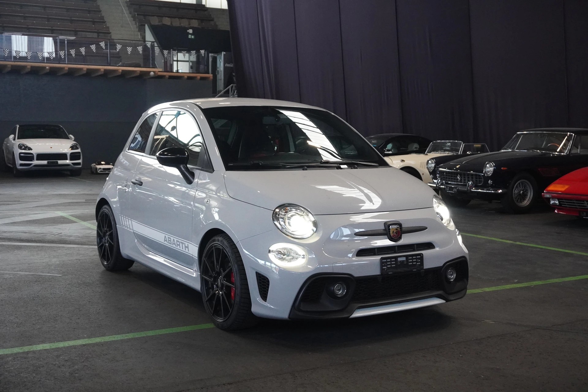 FIAT 595 1.4 16V Turbo Abarth Comp 110° Anniv. Duologic MFK 12.8.2026 / Garantie 12 Monate