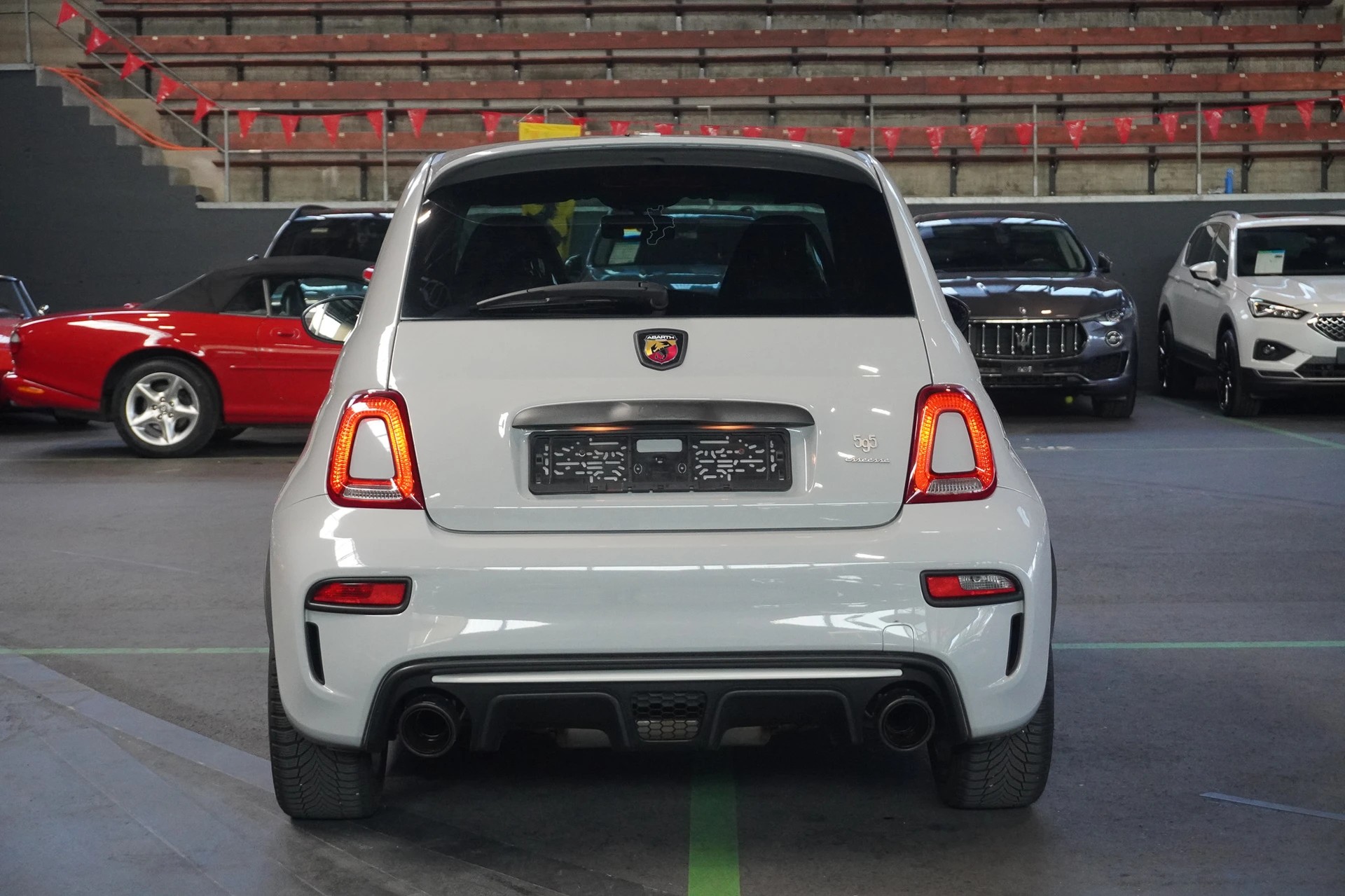 FIAT 595 1.4 16V Turbo Abarth Comp 110° Anniv. Duologic MFK 12.8.2026 / Garantie 12 Monate-showroom-element-3