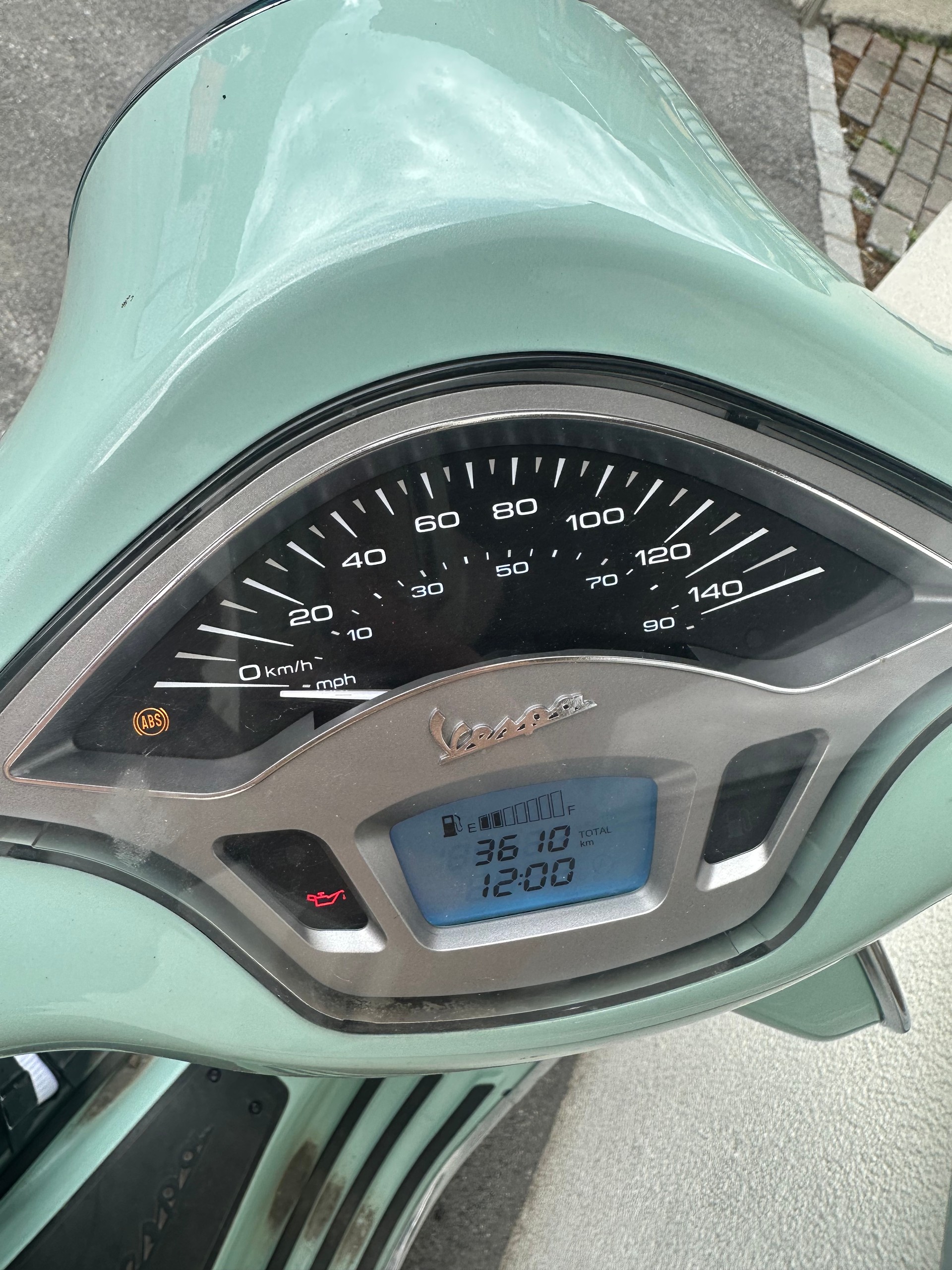 PIAGGIO Vespa 125 Primavera Touring ABS-image-3