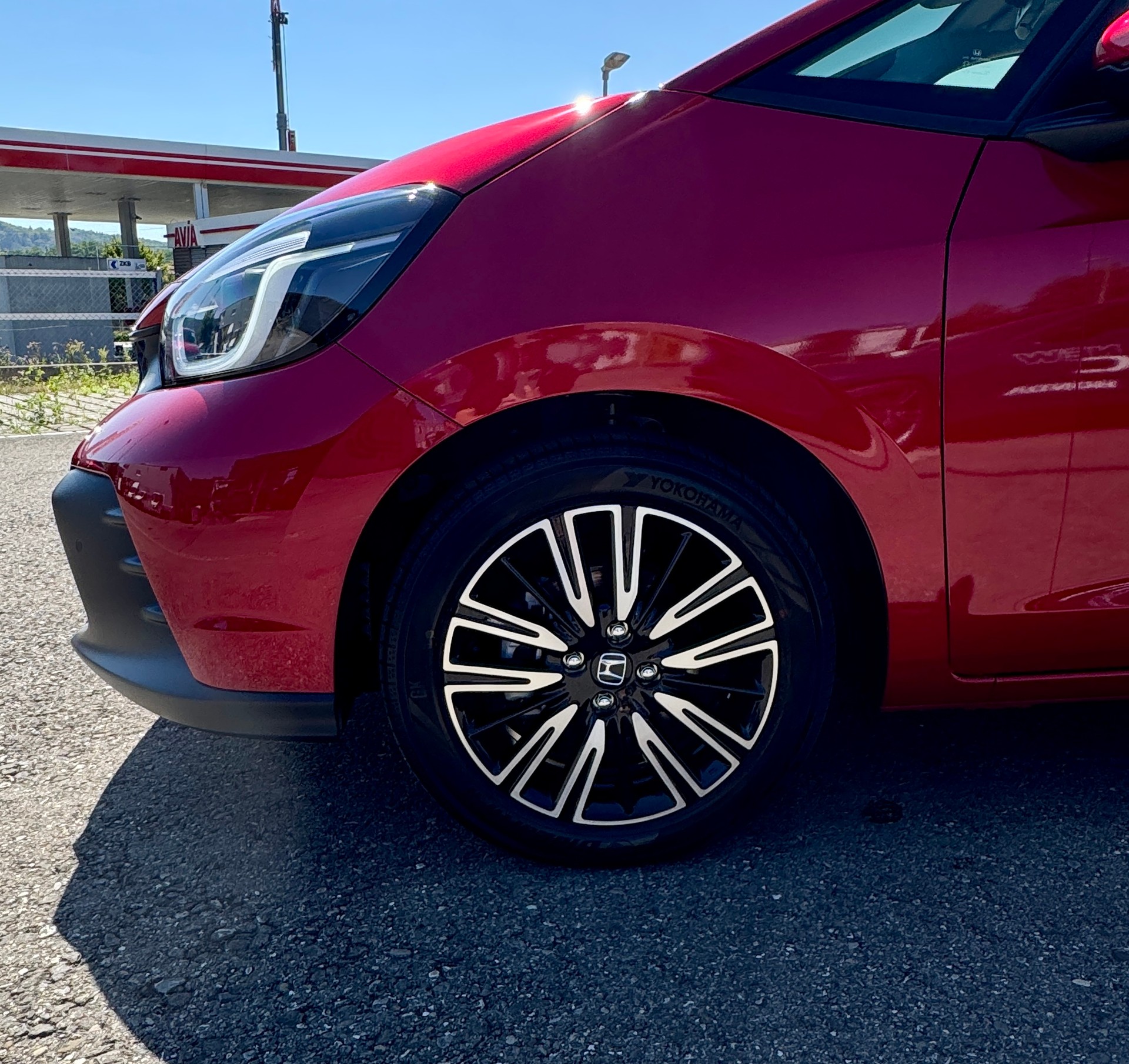 HONDA Jazz 1.5i-MMD Advance E-CVT 1.9% Leasing Aktion unschlagbar mit 8 Jahren Garantie-showroom-element-1