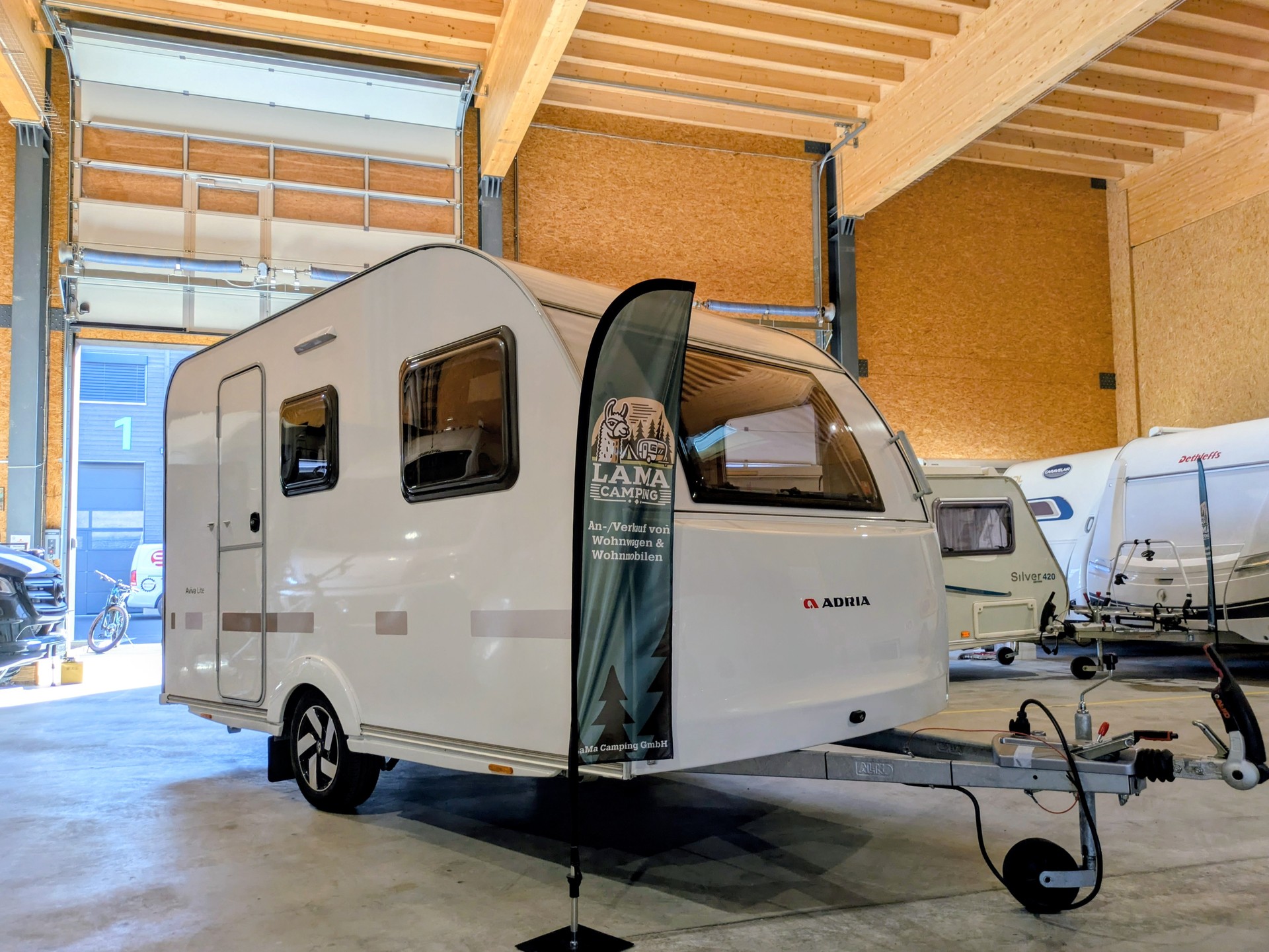 ADRIA Aviva 360 DK Lite-showroom-element-1