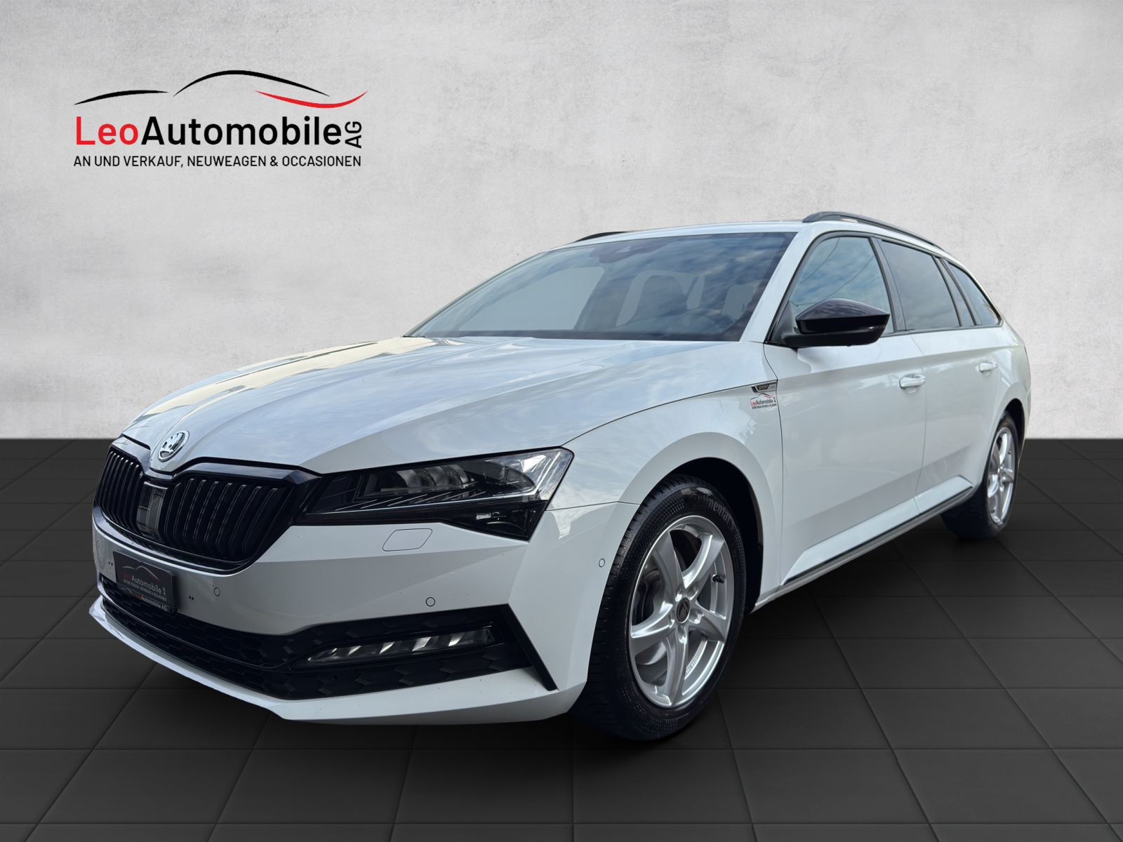 SKODA Superb Combi 2.0 TDi SportLine 4x4 DSG