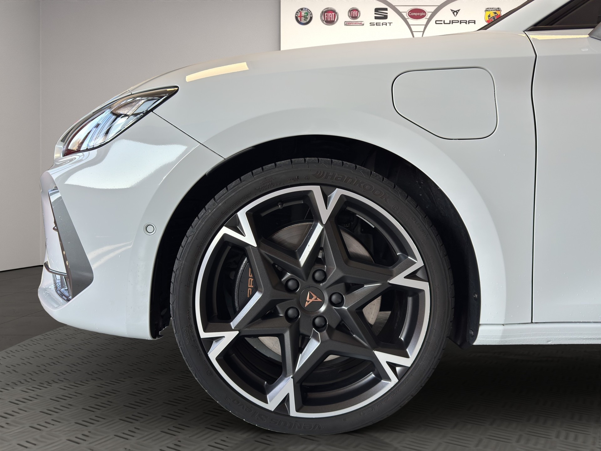 CUPRA LEON ST 1.5 e-HYBRID pHEV VZ DSG-image-5