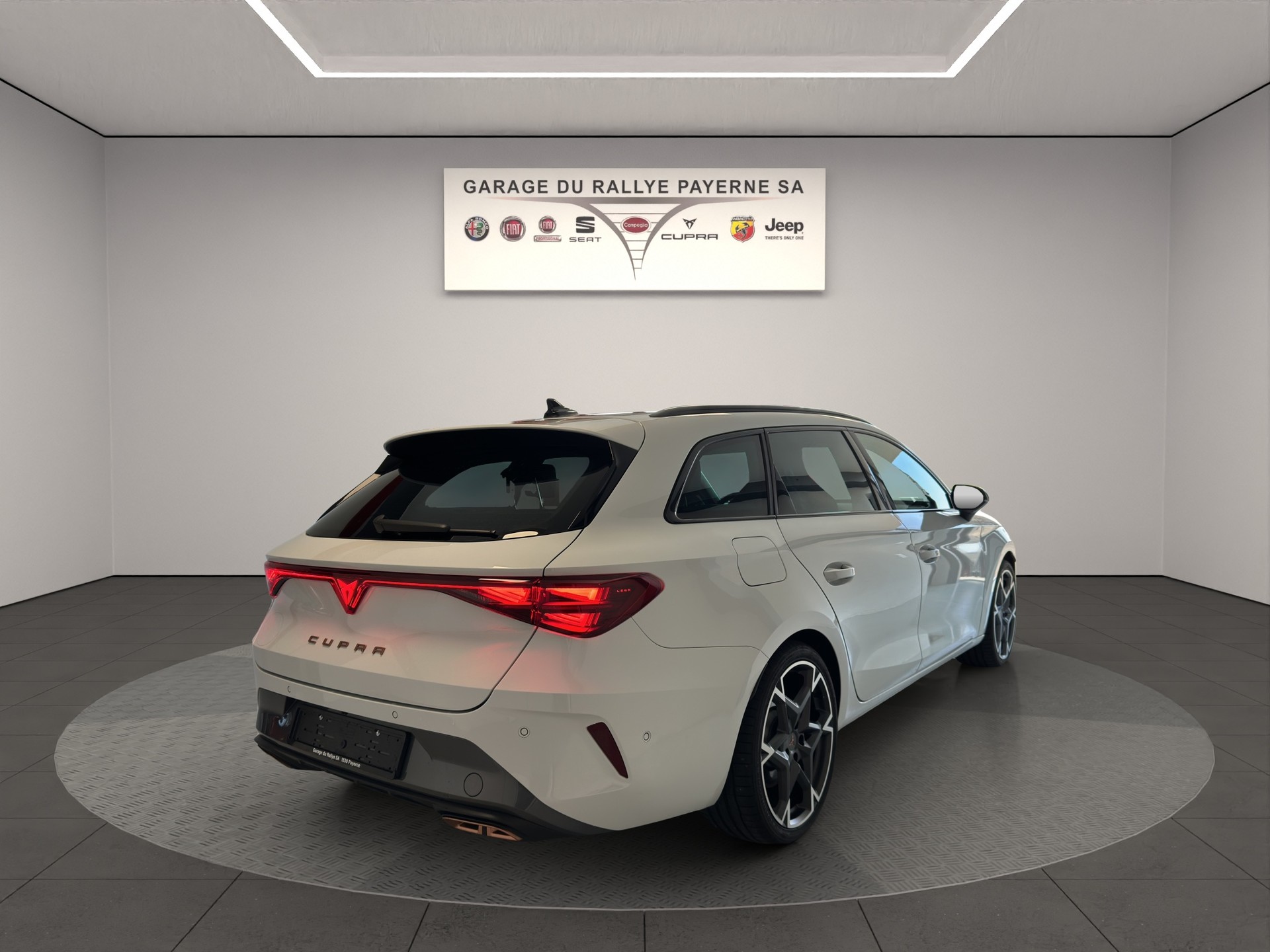 CUPRA LEON ST 1.5 e-HYBRID pHEV VZ DSG-showroom-element-3
