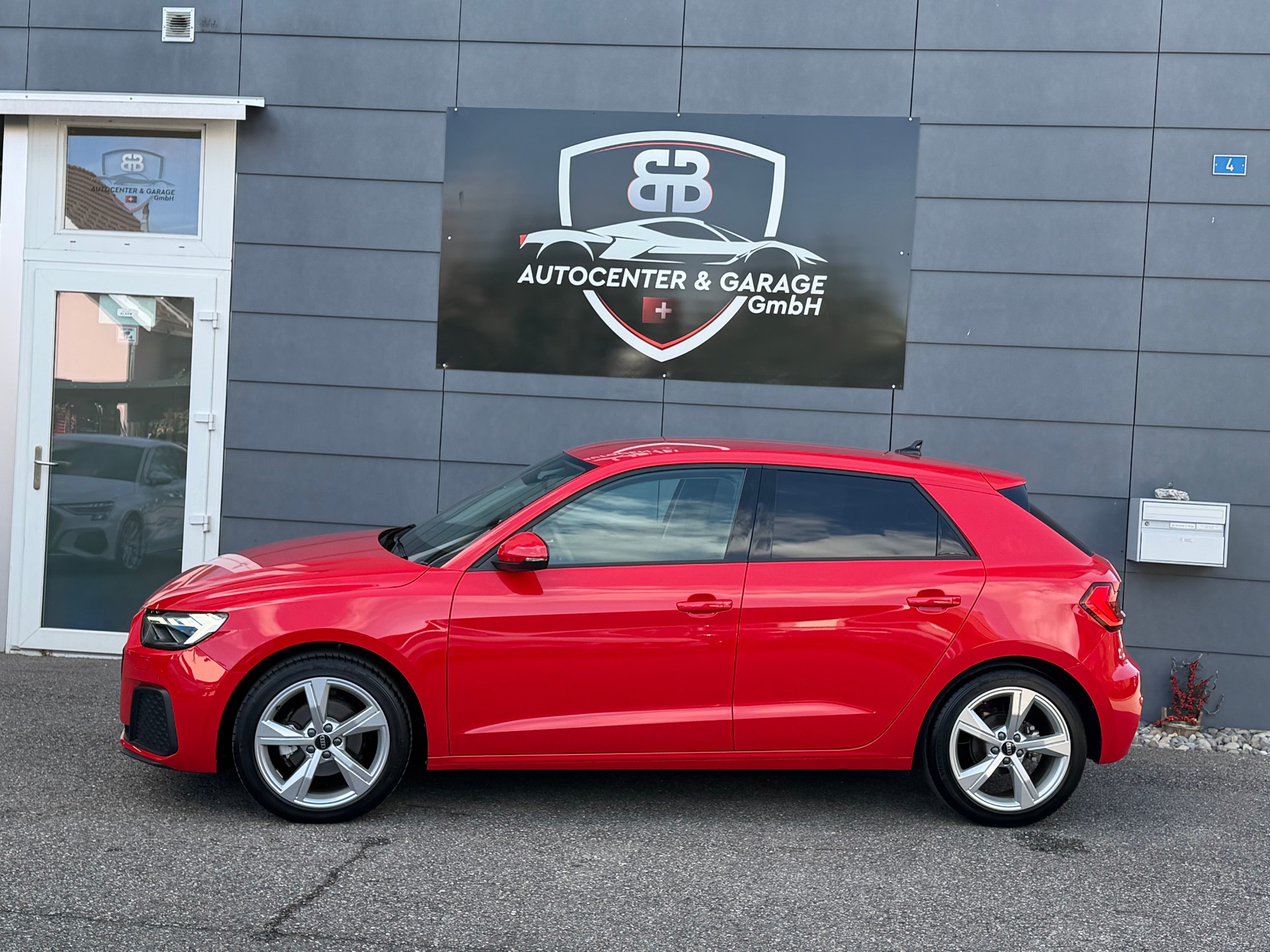 AUDI A1 Sportback 30 TFSI S-tronic °° 5 Jahre / 100'000 Hersteller Garantie °°-showroom-element-3