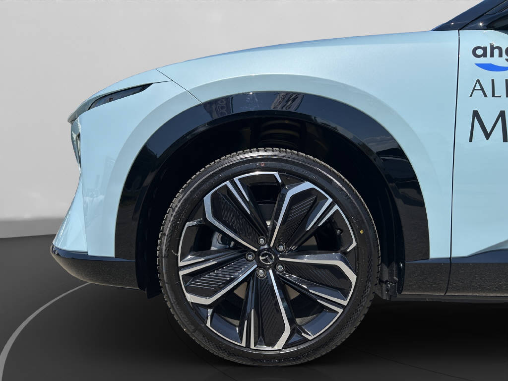 MAZDA CX-6e Takumi BK 21''-image-9