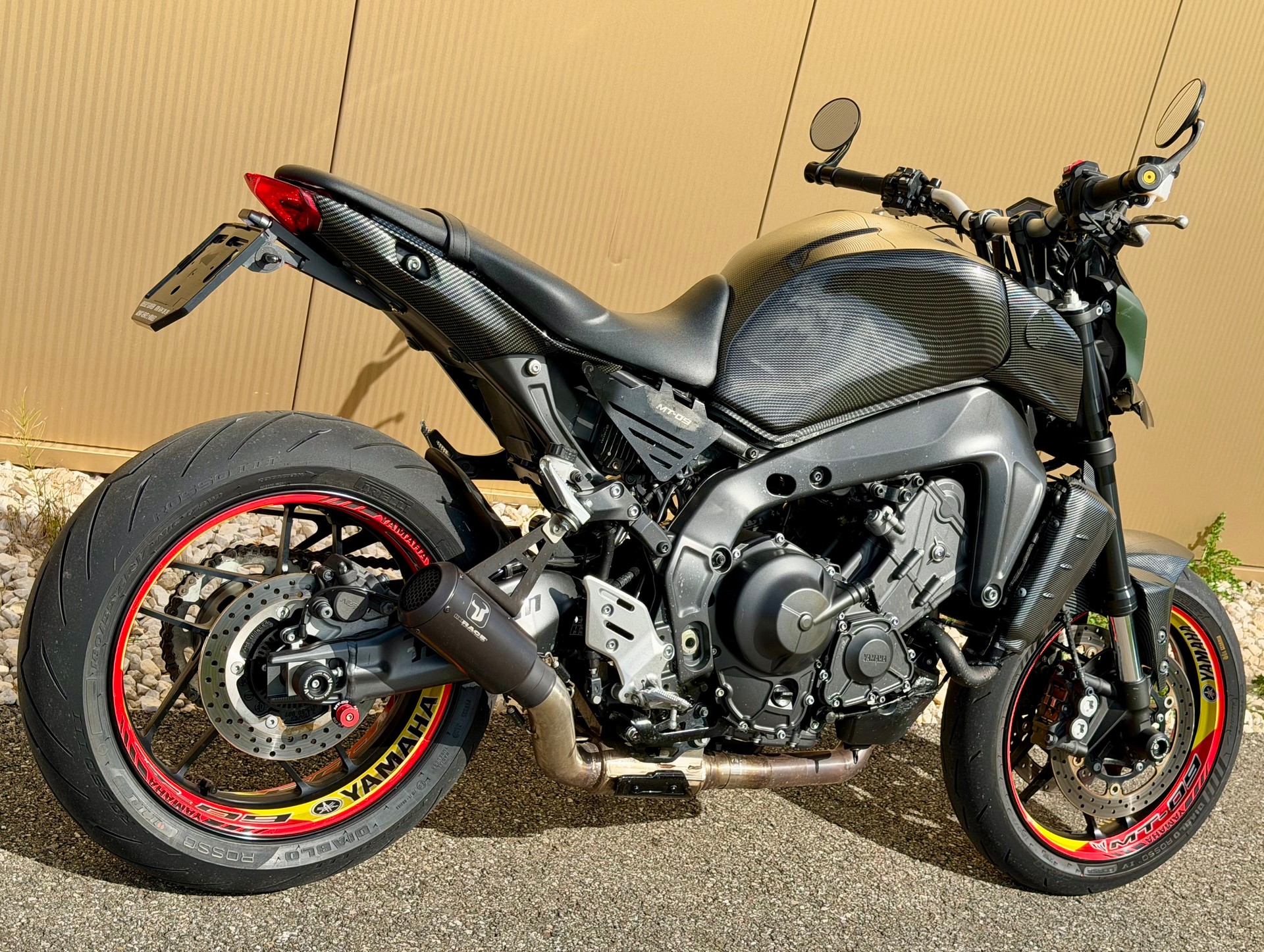 YAMAHA MT-09-image-5