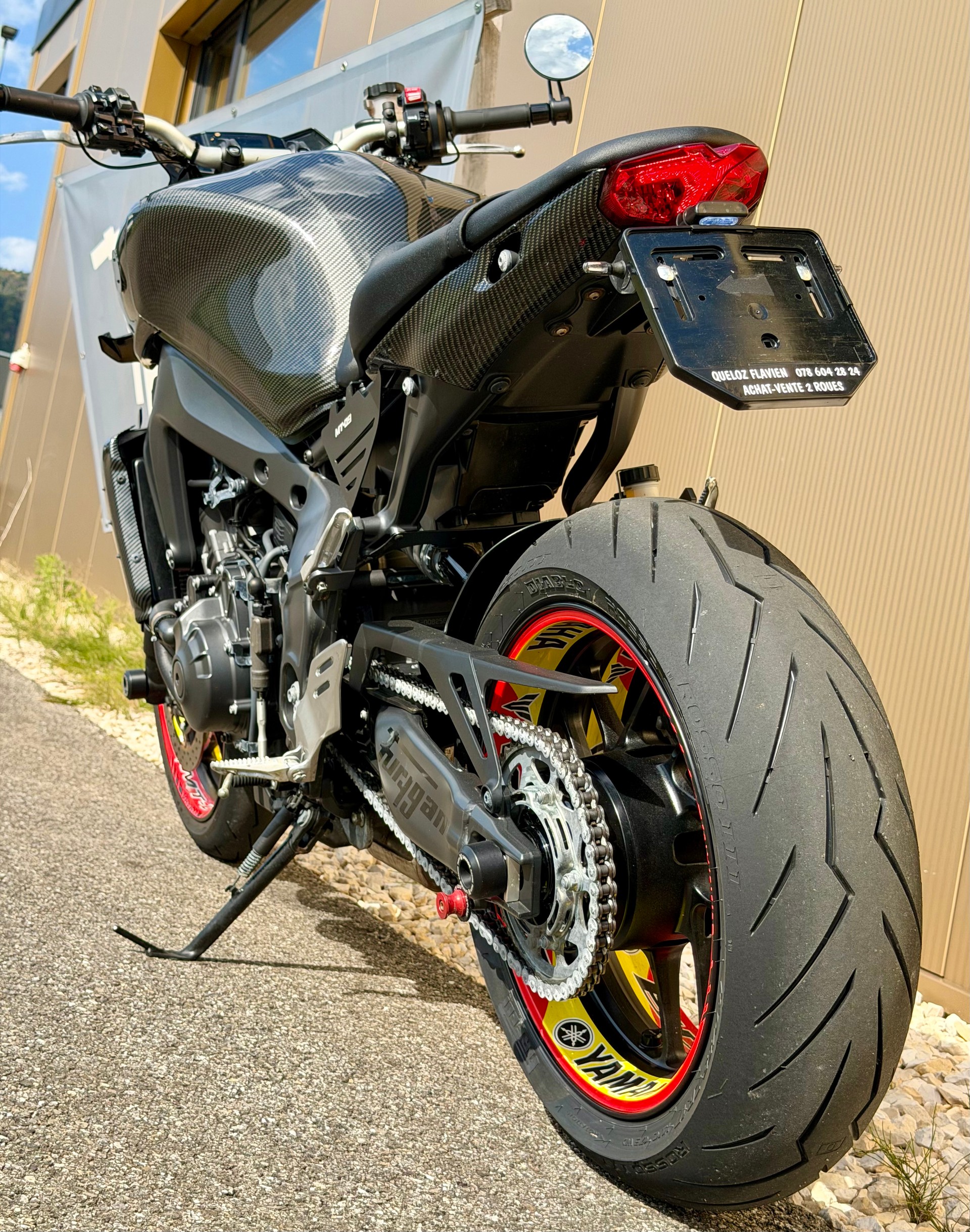 YAMAHA MT-09-image-12