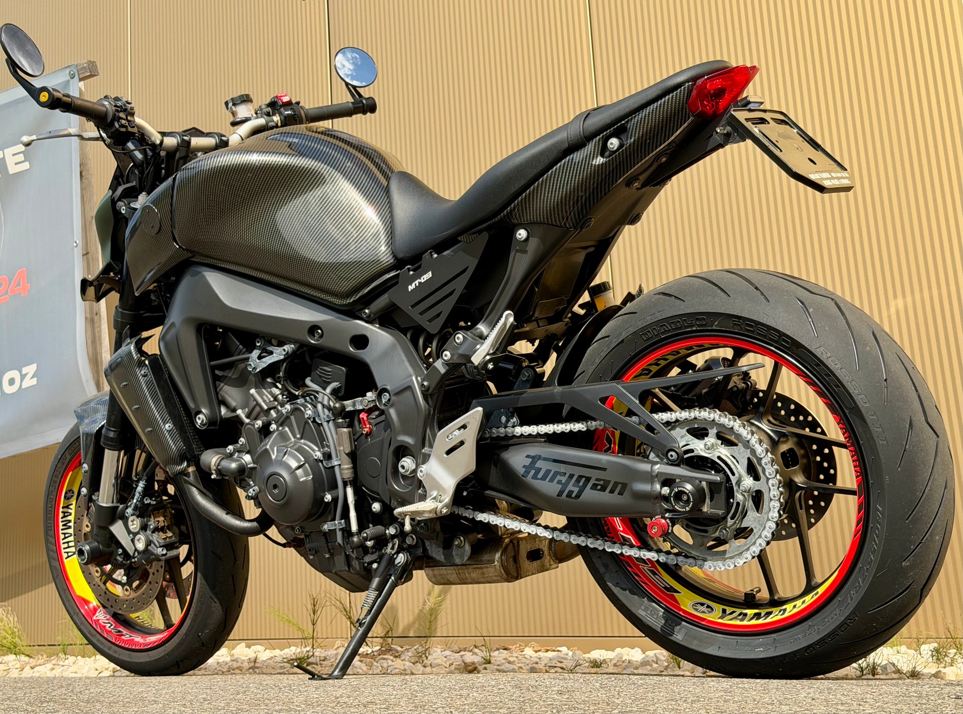 YAMAHA MT-09-image-11