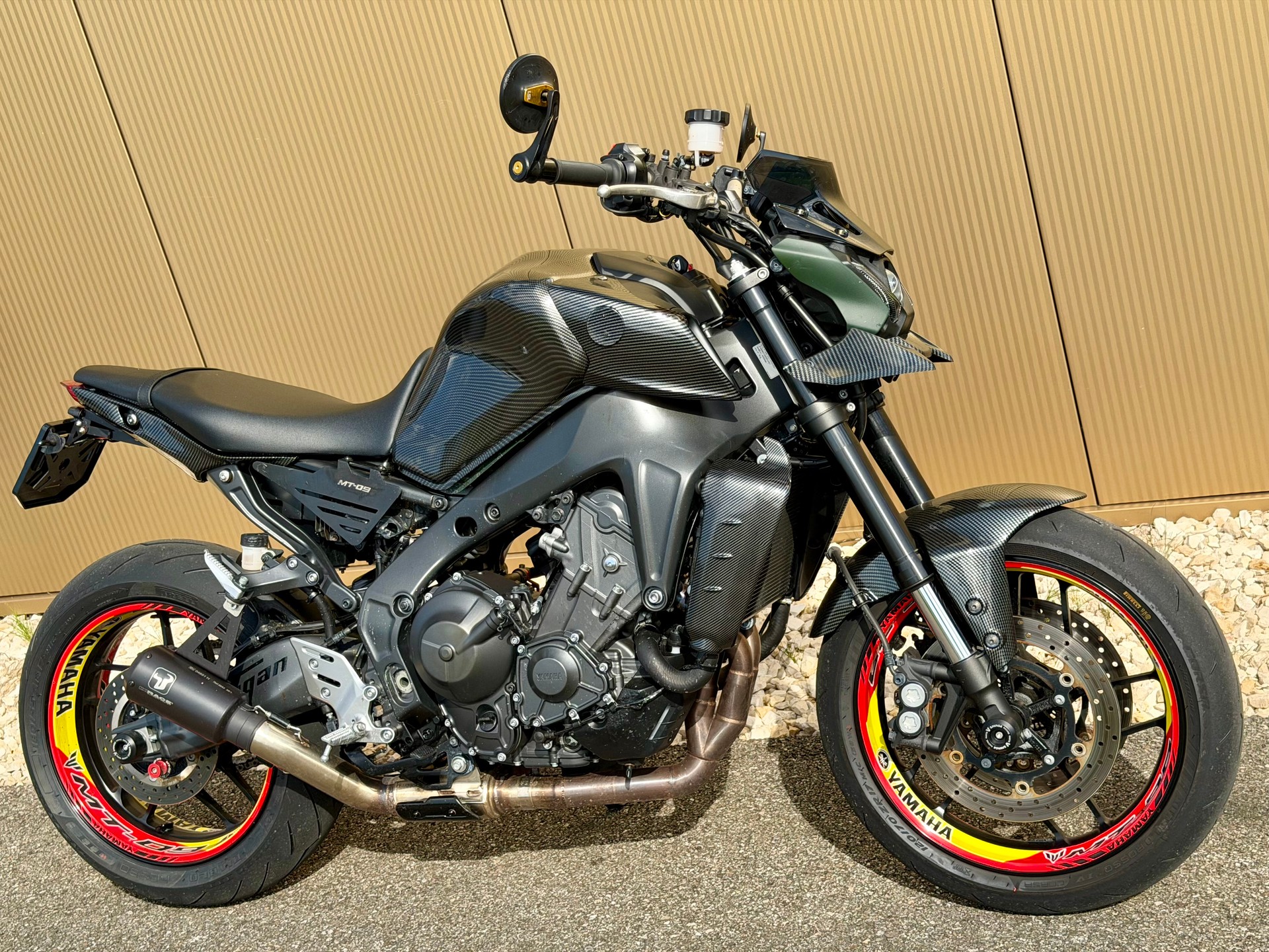 YAMAHA MT-09-image-2