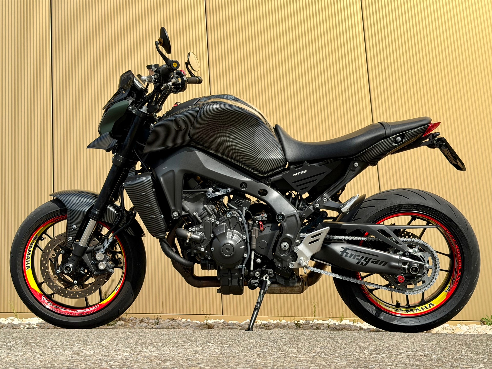 YAMAHA MT-09-image-10