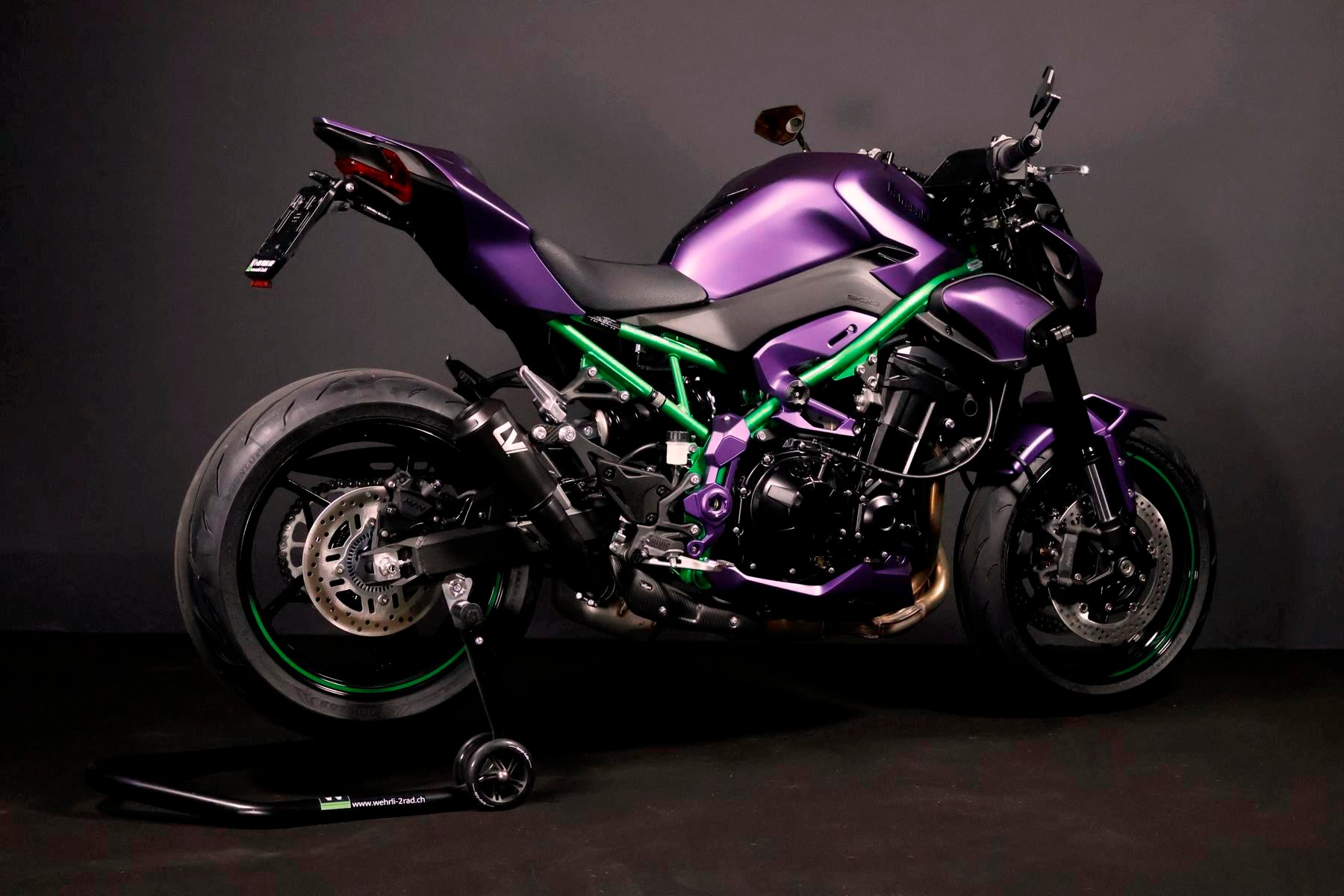 KAWASAKI KAWASAKI Z 900 (91/70/35 KW) *Green Goblin* Level 3-image-11