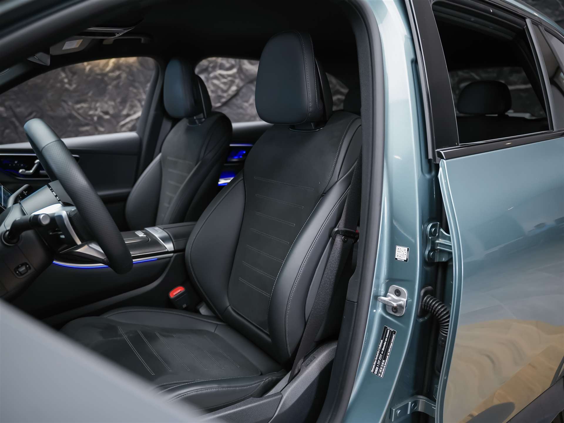MERCEDES-BENZ GLC 300 d AMG Line 4matic *Werksgarantie*Digital Light*360°Kamera*-image-9