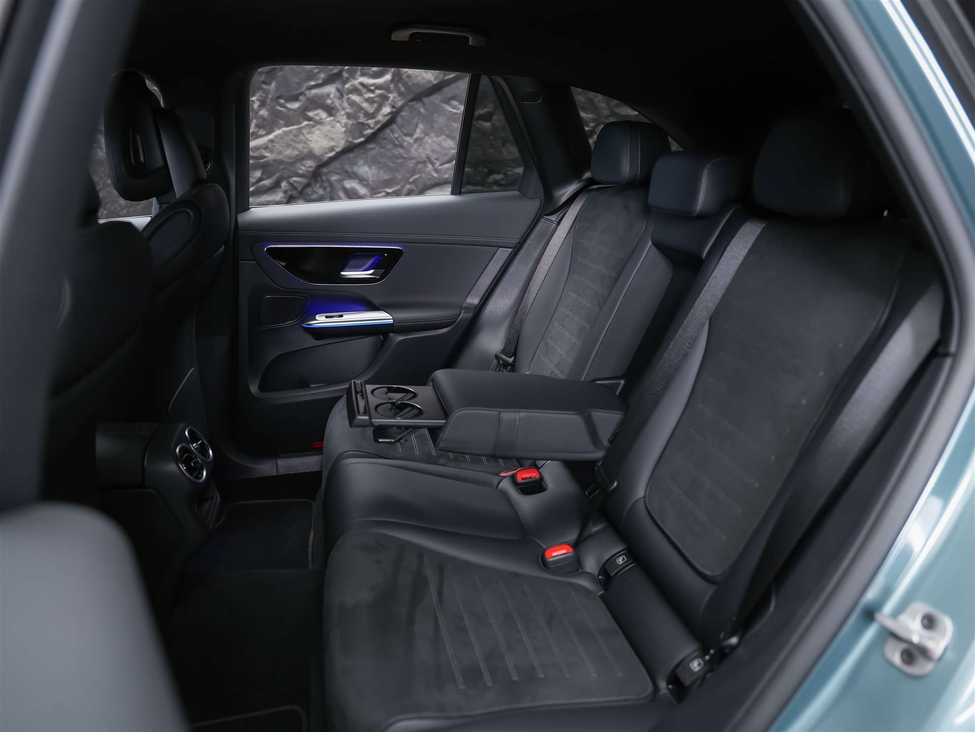 MERCEDES-BENZ GLC 300 d AMG Line 4matic *Werksgarantie*Digital Light*360°Kamera*-image-15