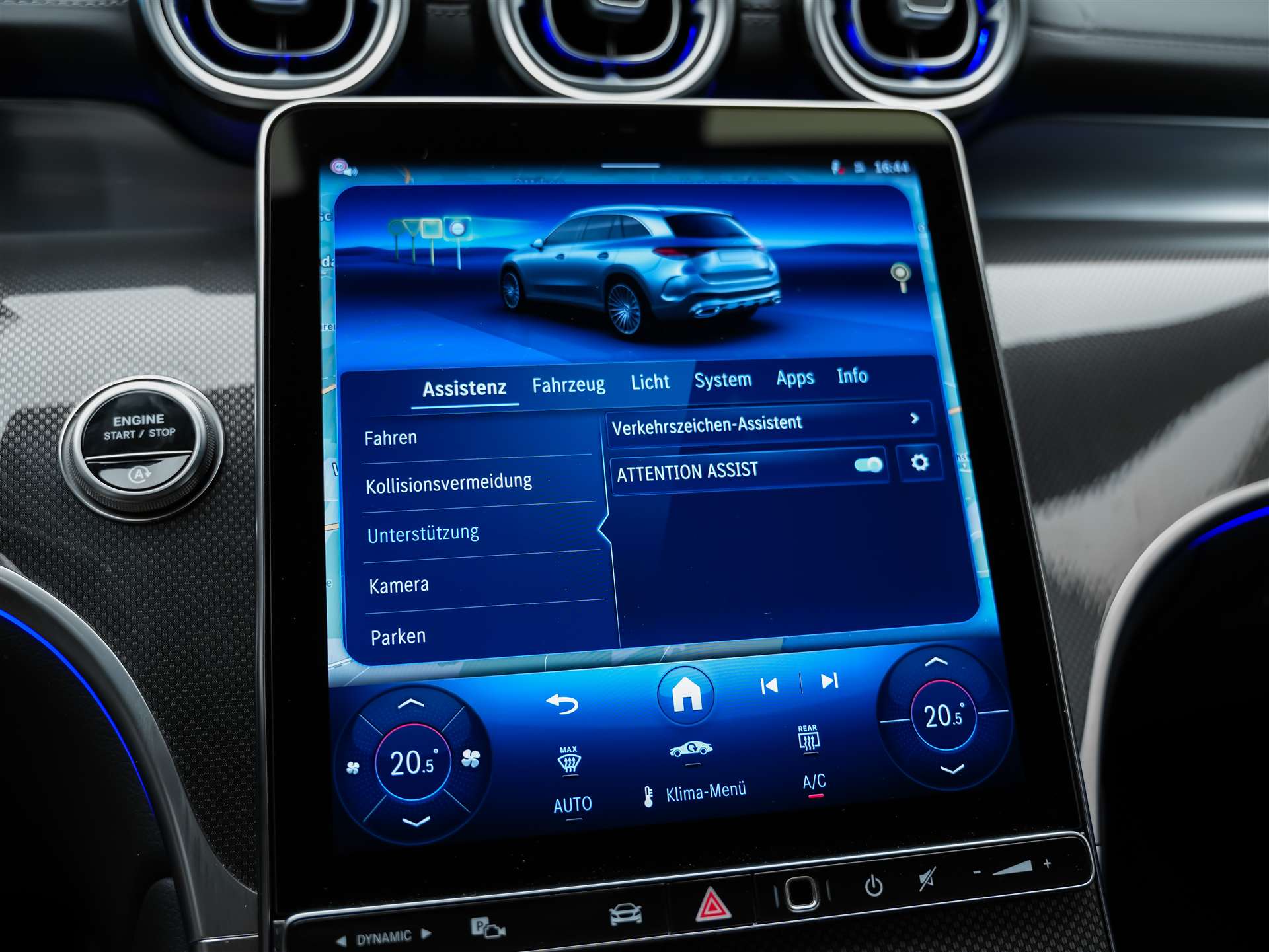 MERCEDES-BENZ GLC 300 d AMG Line 4matic *Werksgarantie*Digital Light*360°Kamera*-image-37