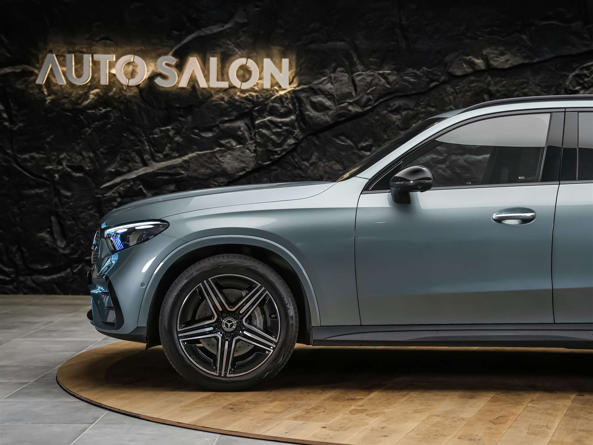 MERCEDES-BENZ GLC 300 d AMG Line 4matic *Werksgarantie*Digital Light*360°Kamera*-image-20