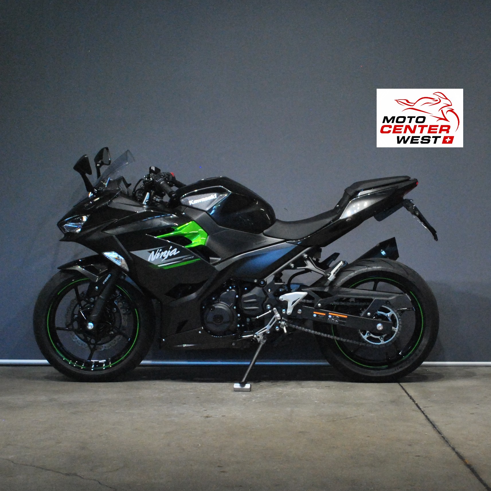 KAWASAKI Ninja 400-image-2