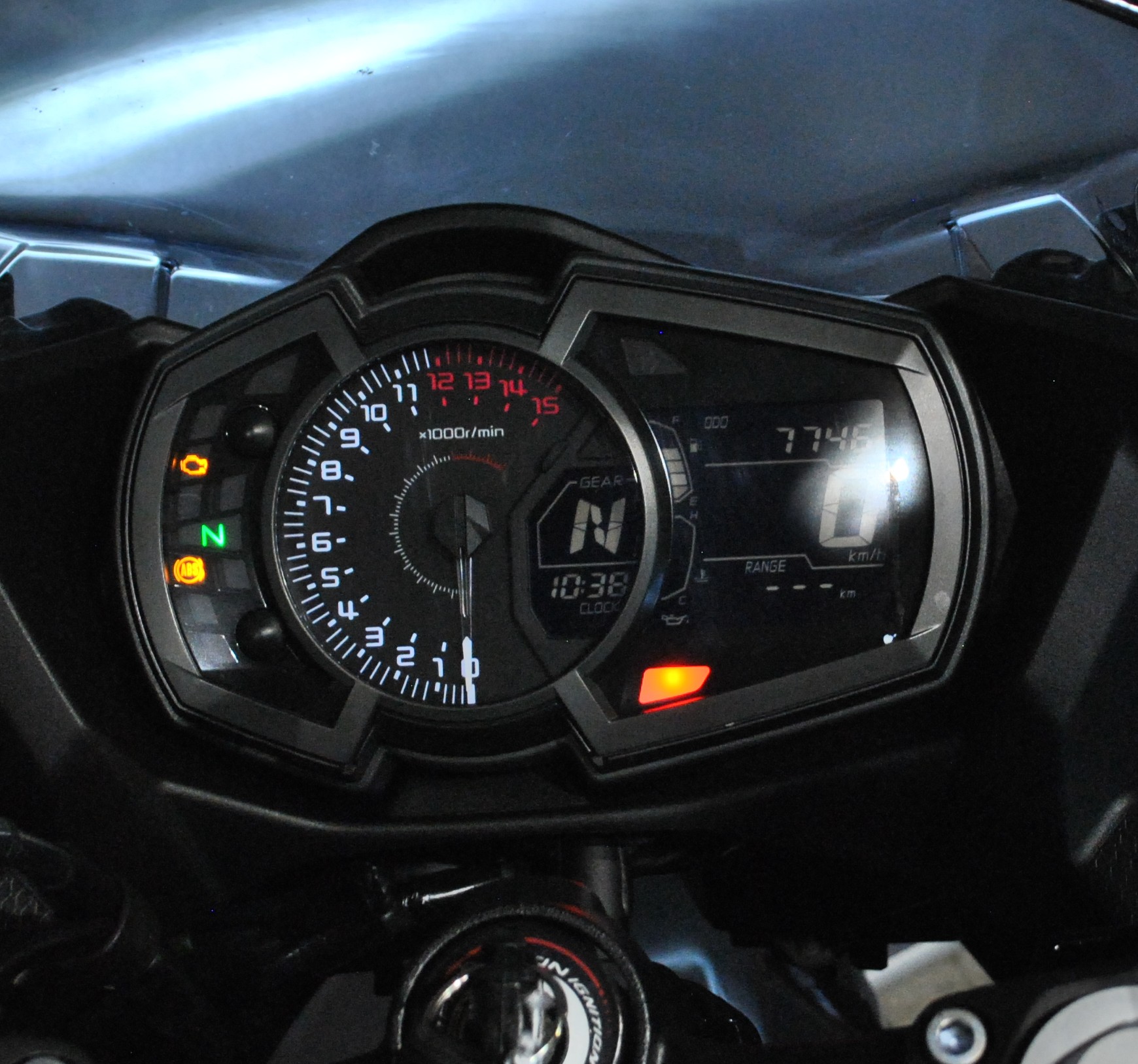KAWASAKI Ninja 400-image-5