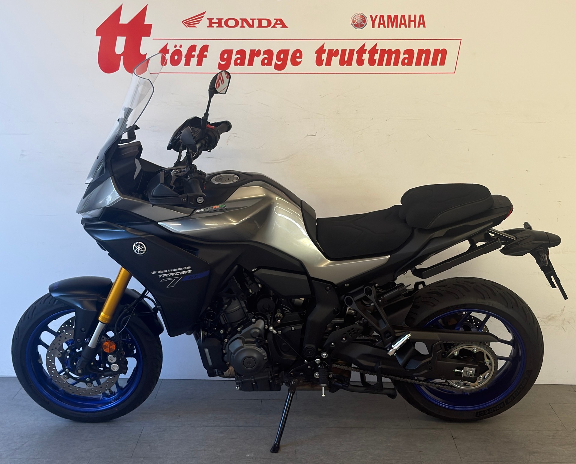 YAMAHA Tracer 7 GT (35kW)-showroom-element-1
