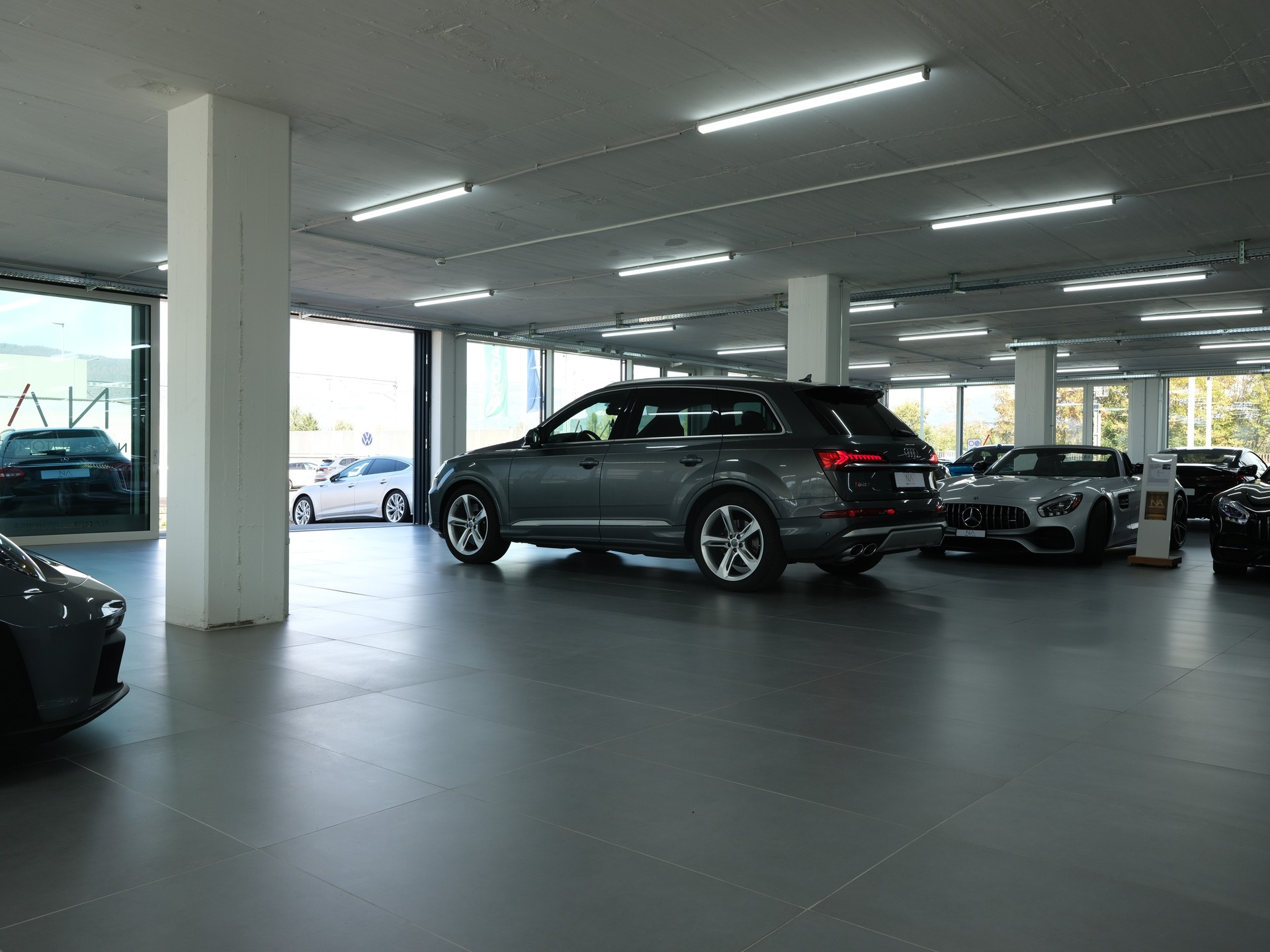 AUDI SQ7 4.0 TDI quattro tiptronic *Bose* *360 Kamera* *Panorama*-image-16