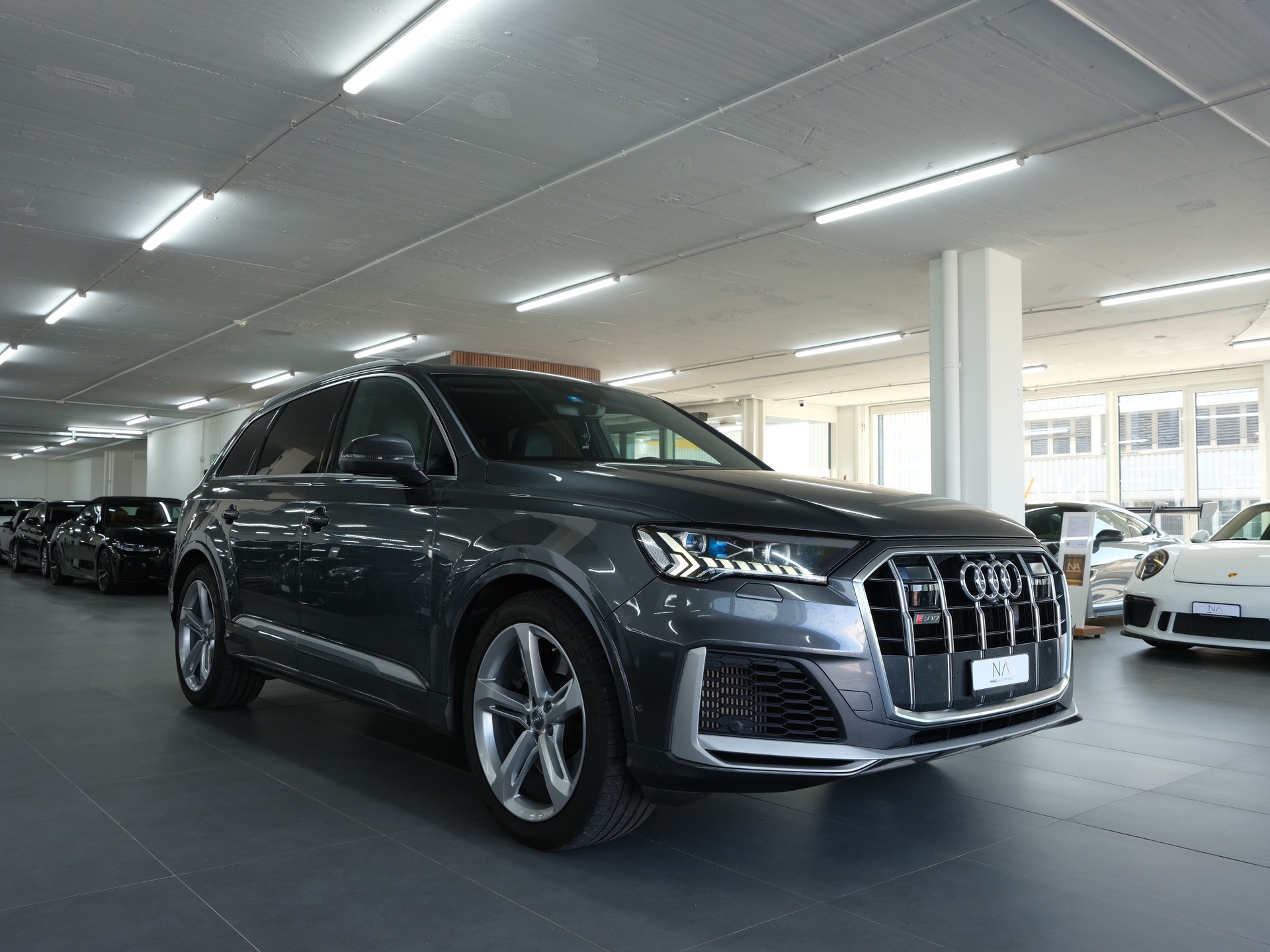 AUDI SQ7 4.0 TDI quattro tiptronic *Bose* *360 Kamera* *Panorama*-showroom-element-1