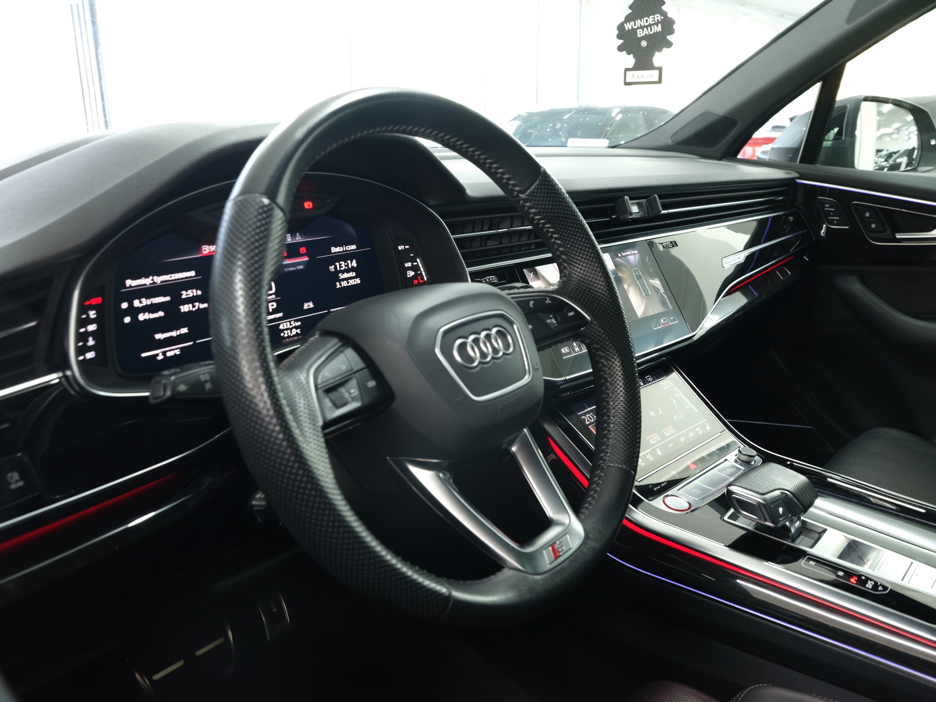 AUDI SQ7 4.0 TDI quattro tiptronic *Bose* *360 Kamera* *Panorama*-image-21