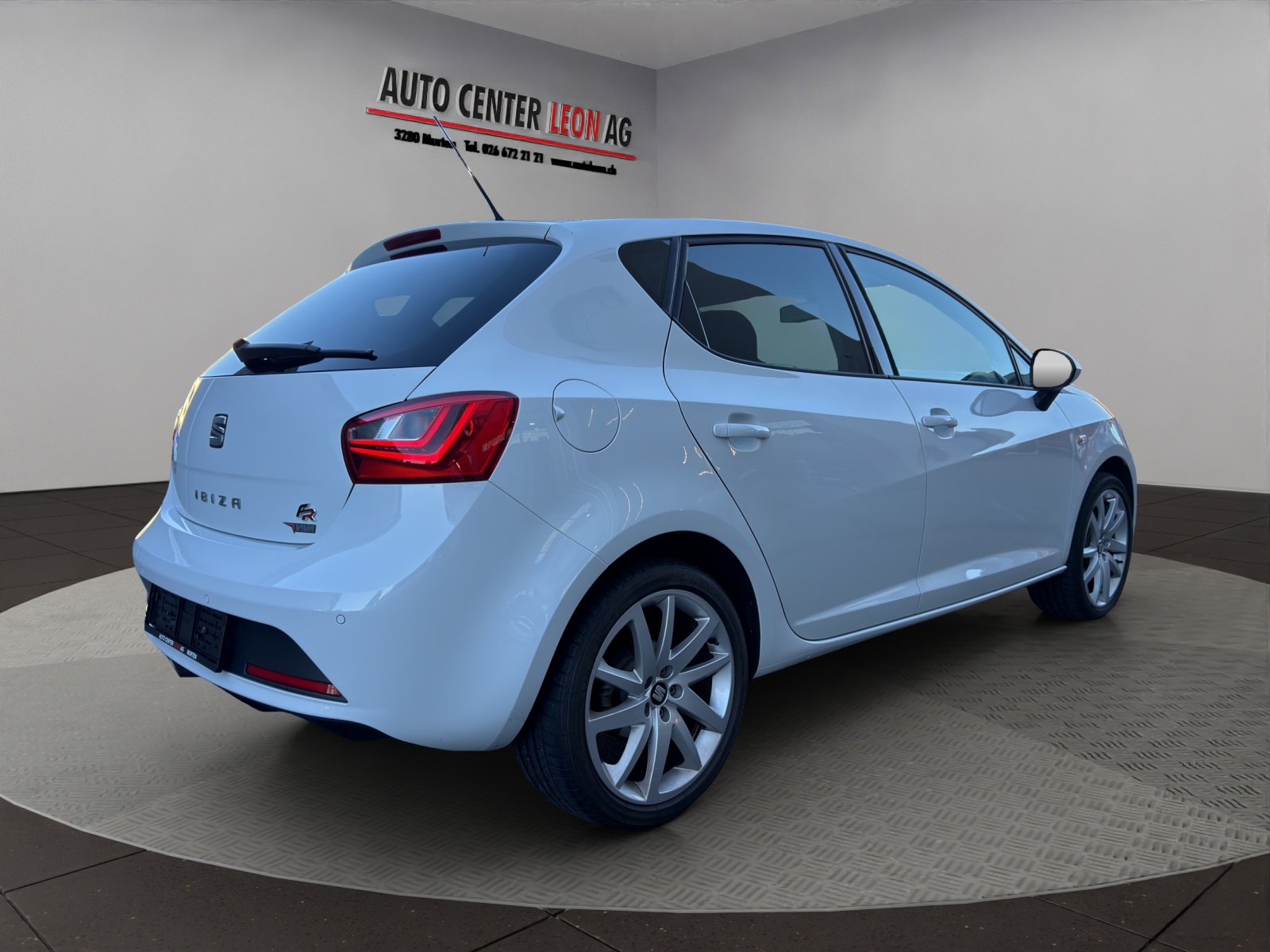 SEAT Ibiza 1.4 TSI FR-image-5