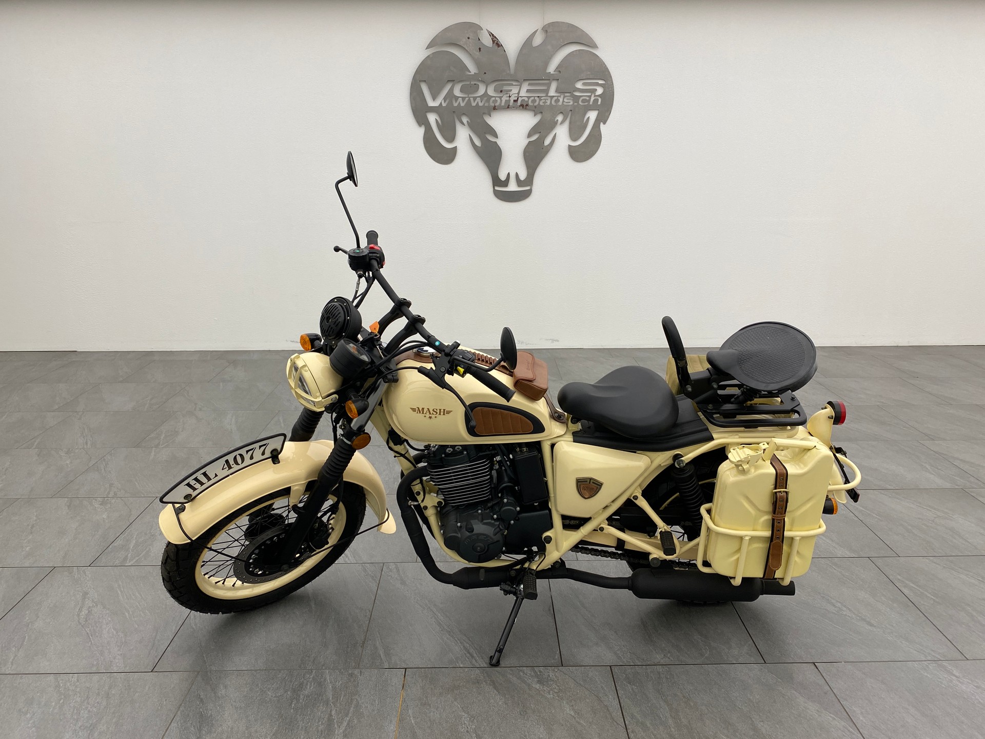 MASH 400 Force Limited Edition