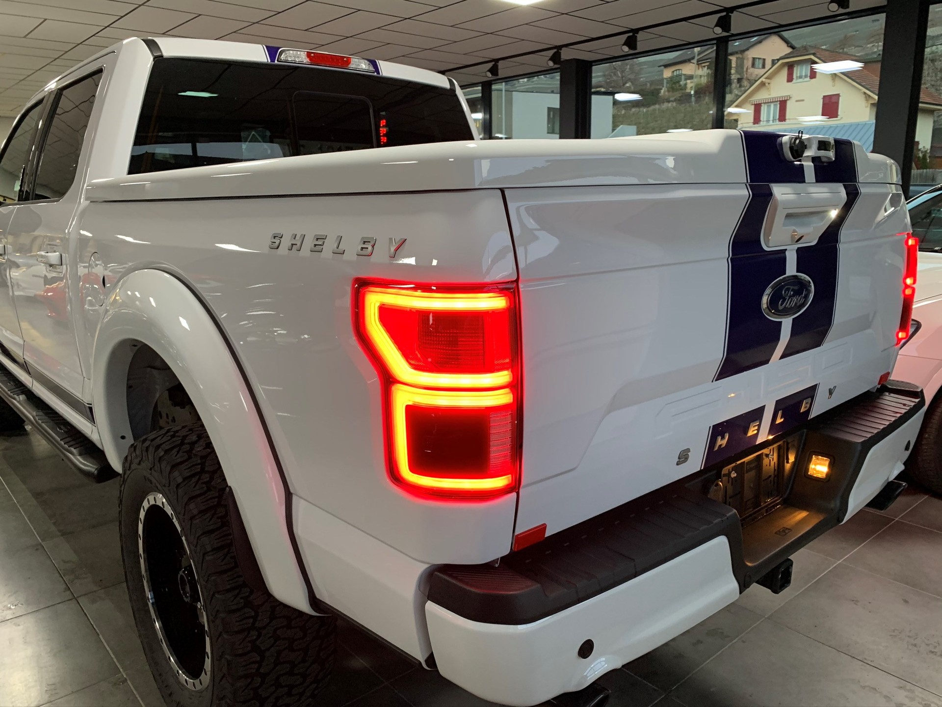 FORD F-Pickup F 150 Shelby-image-4