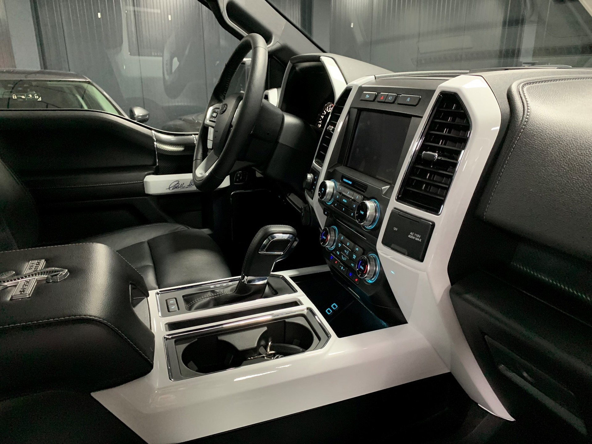 FORD F-Pickup F 150 Shelby-image-5