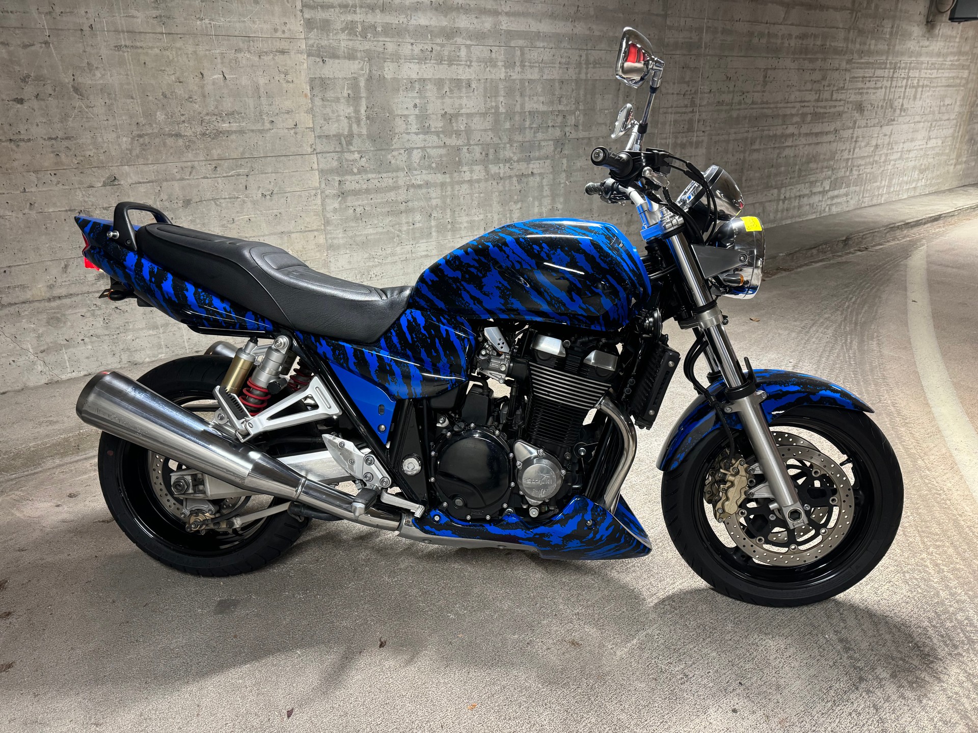 SUZUKI GSX 1400 K4/K5-image-3