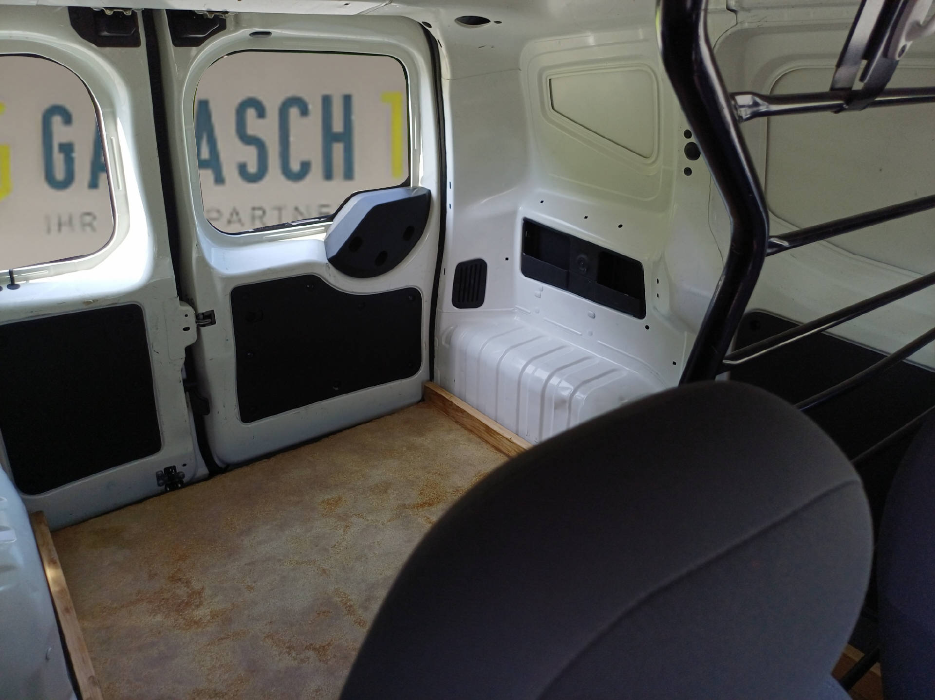 CITROEN Nemo Kastenwagen 1.3 HDi 75-image-9
