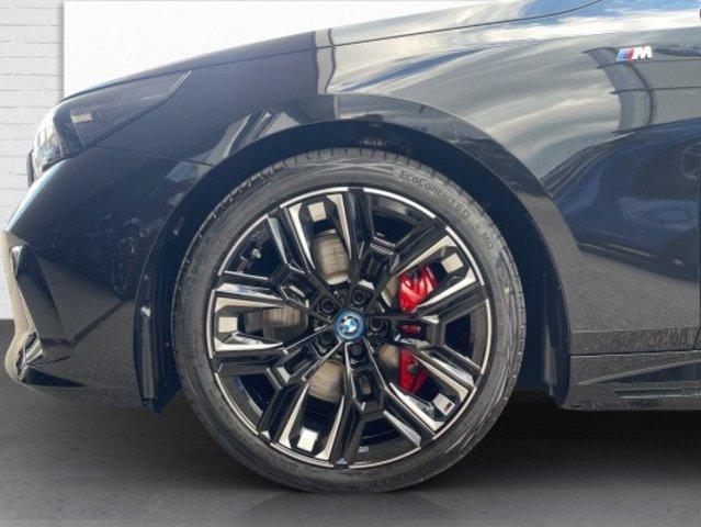 BMW i5 M60 xDrive Touring-image-18