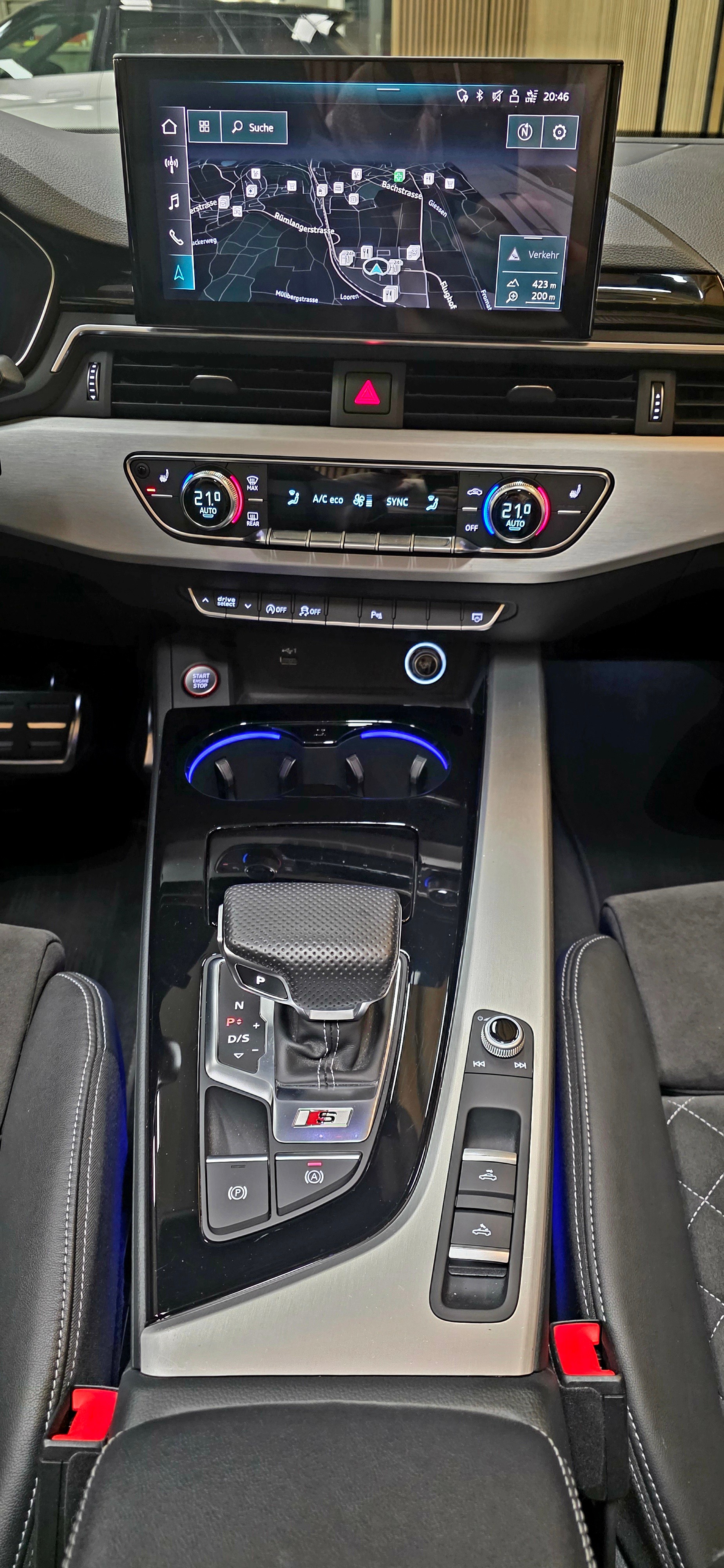 AUDI S5 Cabriolet 3.0 TFSI quattro tiptronic-image-26