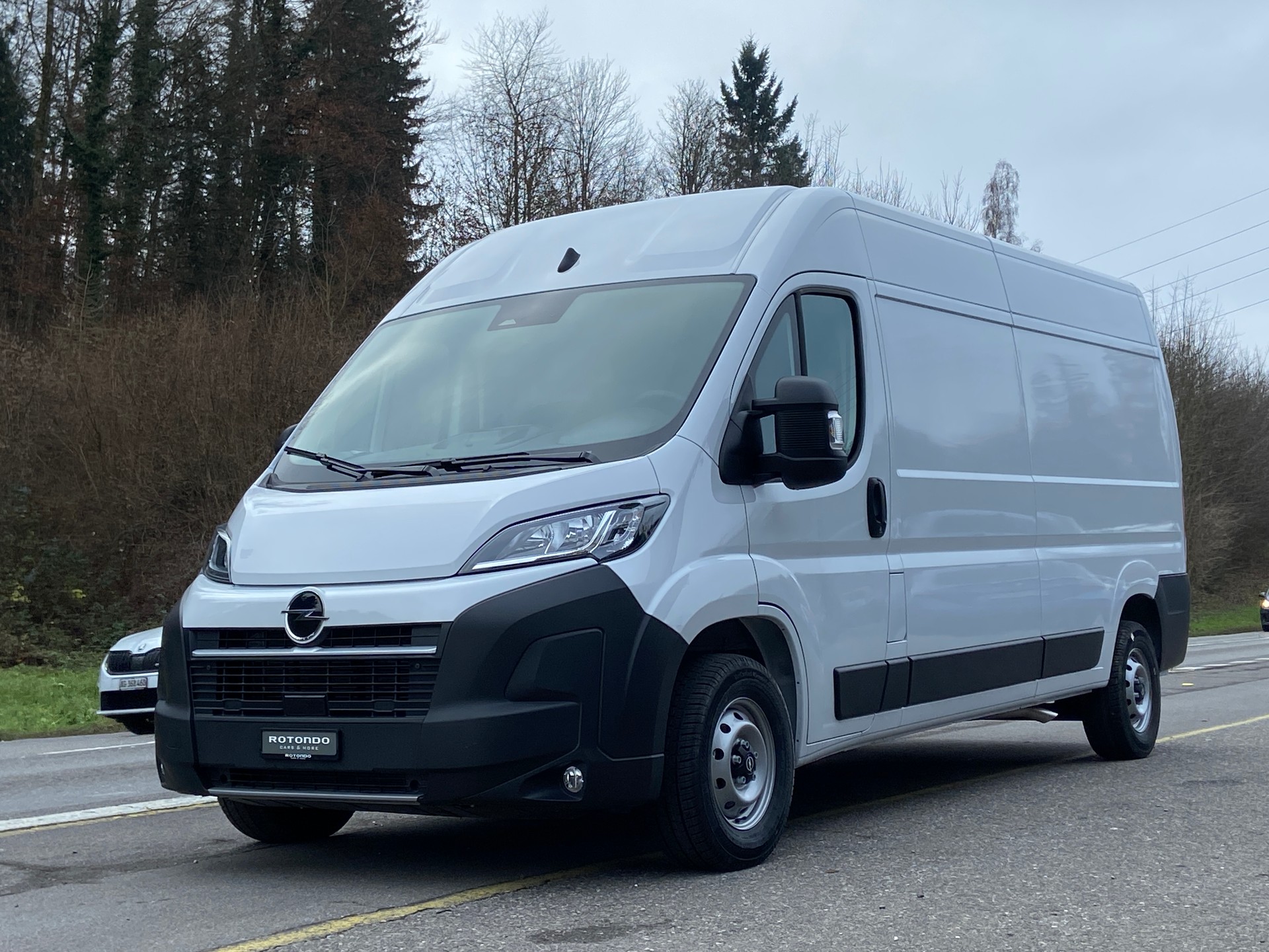 OPEL Movano 2.2 d 3,5t L3H2 180PS AHK