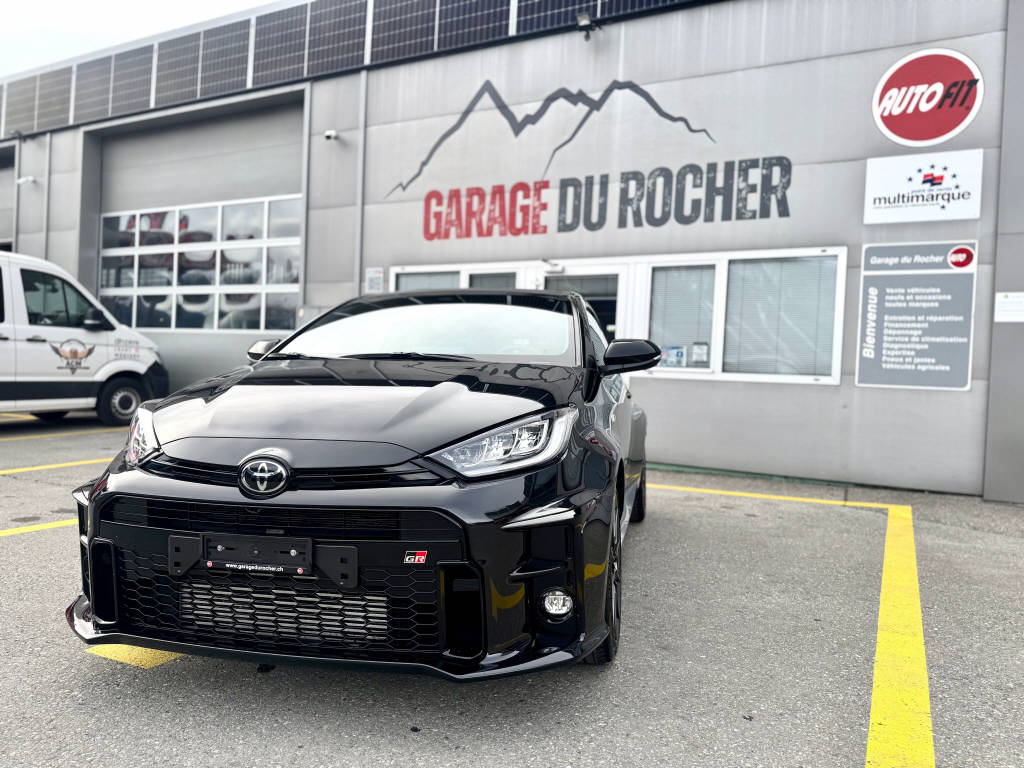 TOYOTA GR Yaris 1.6 Turbo Sport 4x4-image-17