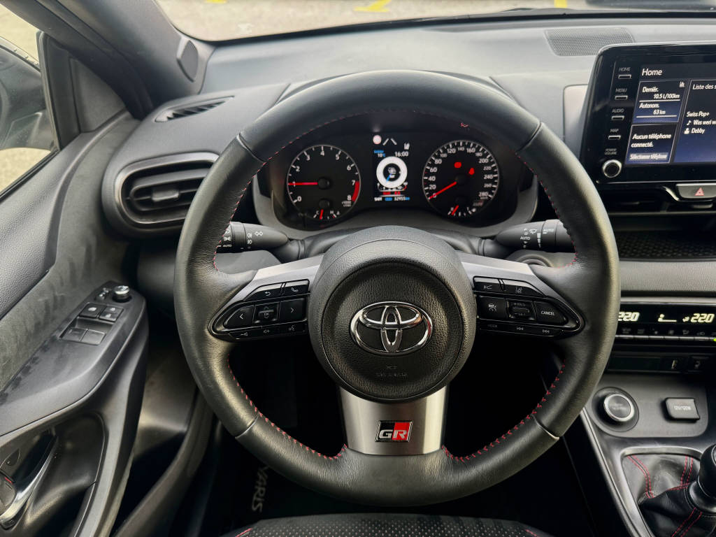 TOYOTA GR Yaris 1.6 Turbo Sport 4x4-image-8