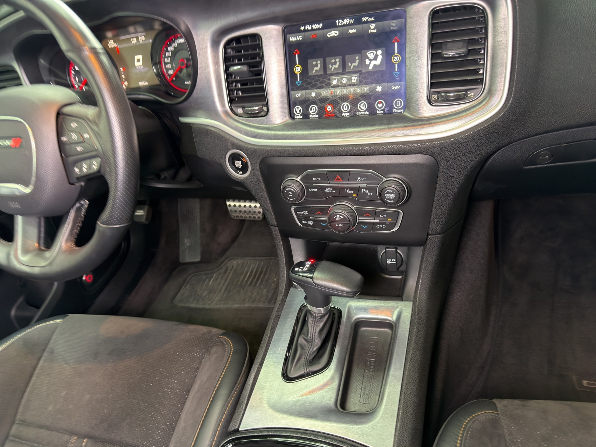 DODGE SRT 392 DAYTONA-image-23