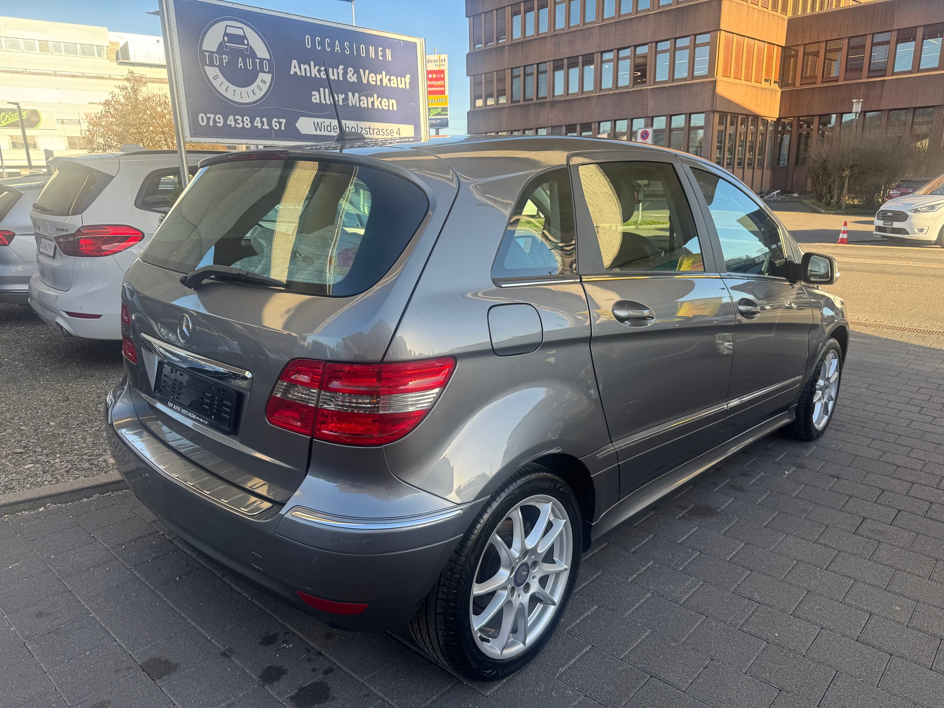 MERCEDES-BENZ B 180 (170) Autotronic-image-1