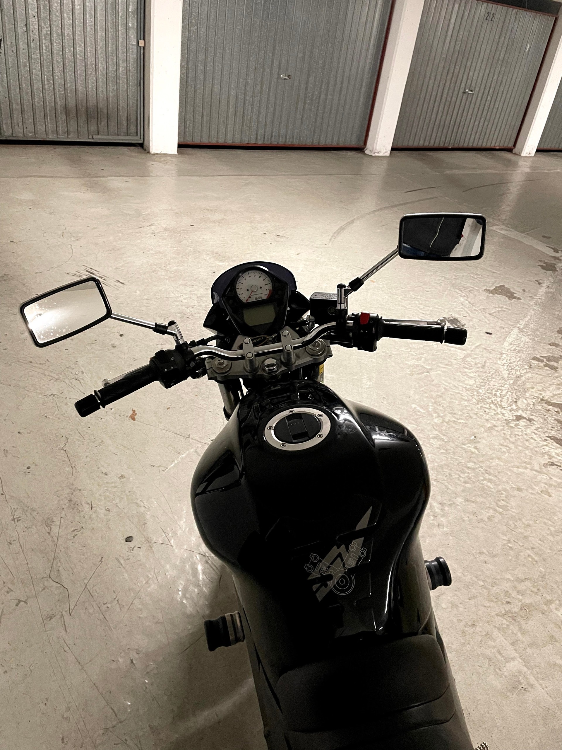 SUZUKI SV 650 UA-image-5