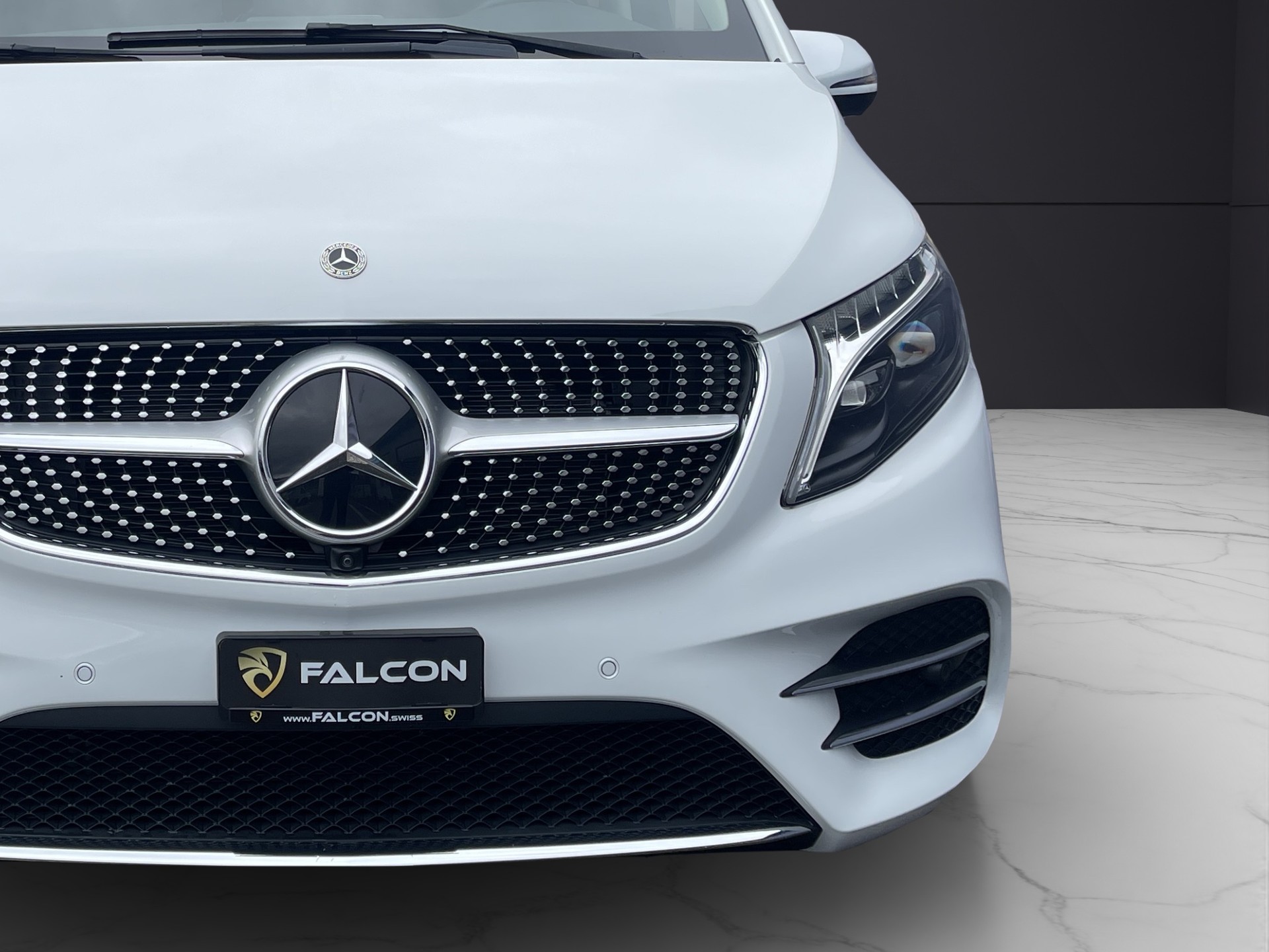 MERCEDES-BENZ Marco Polo 300 d 4M AMG-image-34