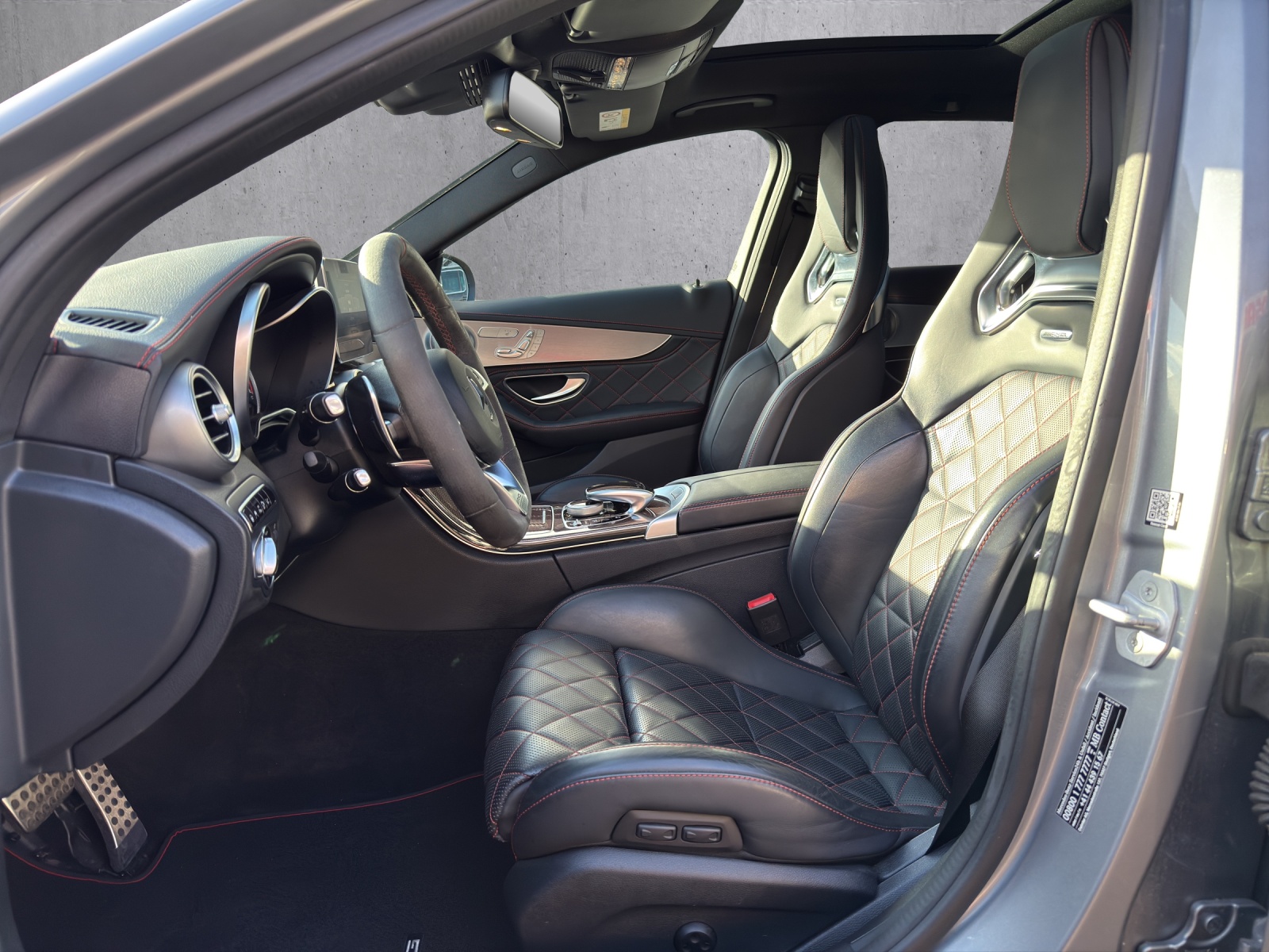 MERCEDES-BENZ C 63 S AMG Edition 1 Speedshift-image-10