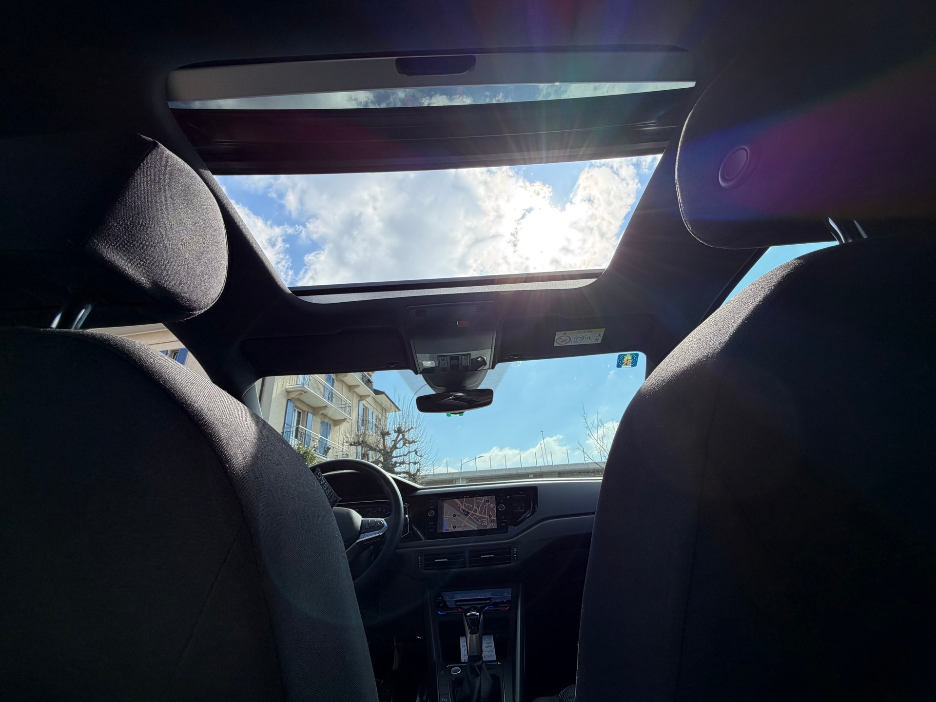 VW Taigo 1.5 TSI R-Line United DSG-image-11