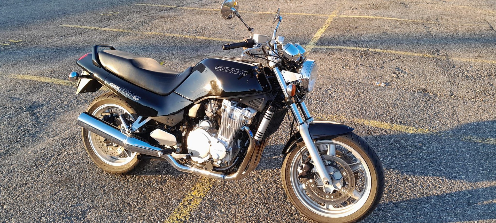 SUZUKI GSX 1100 F P/R-image-0
