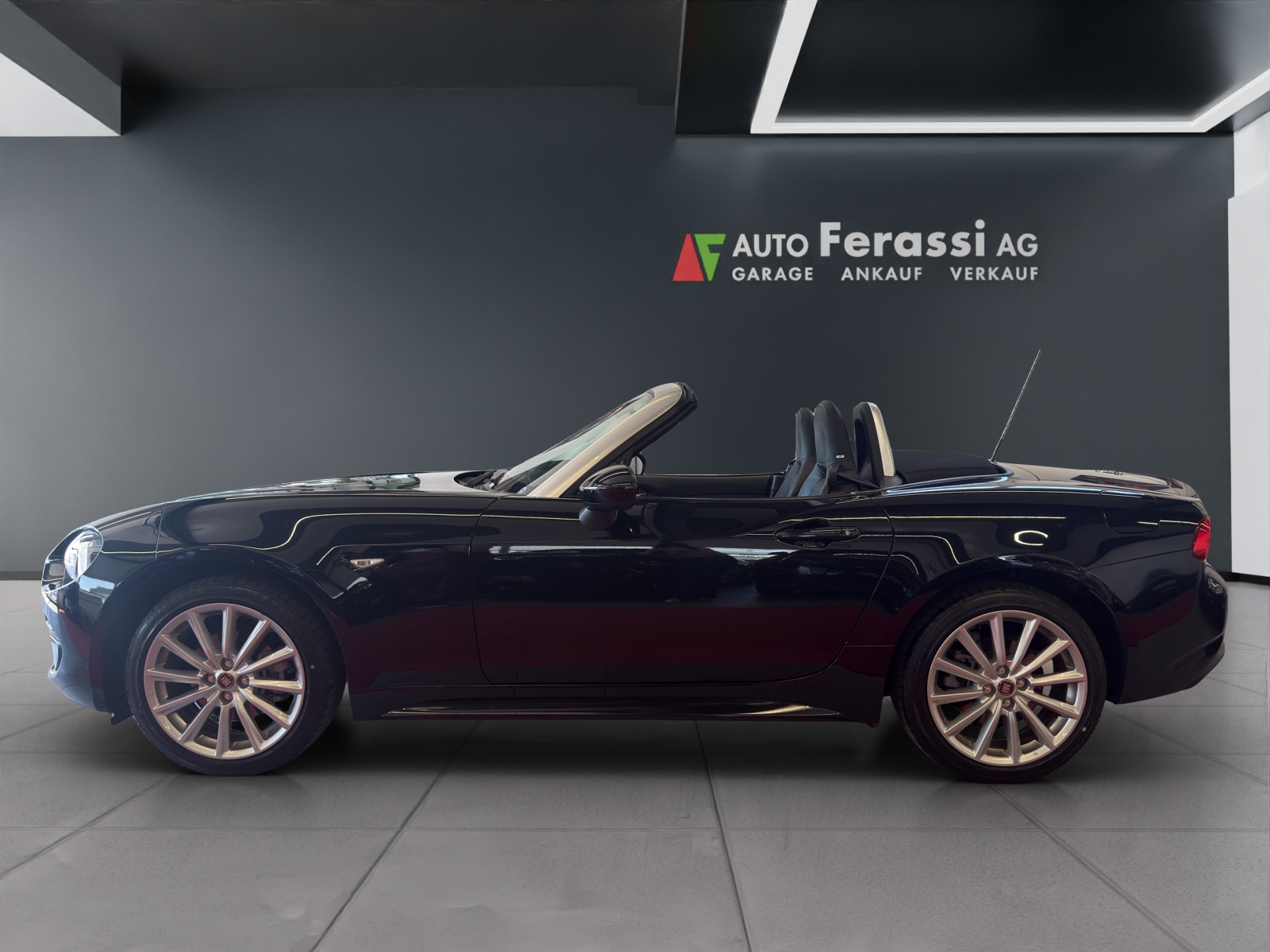 FIAT 124 Spider 1.4 TB Swiss Launch Edition-showroom-element-1