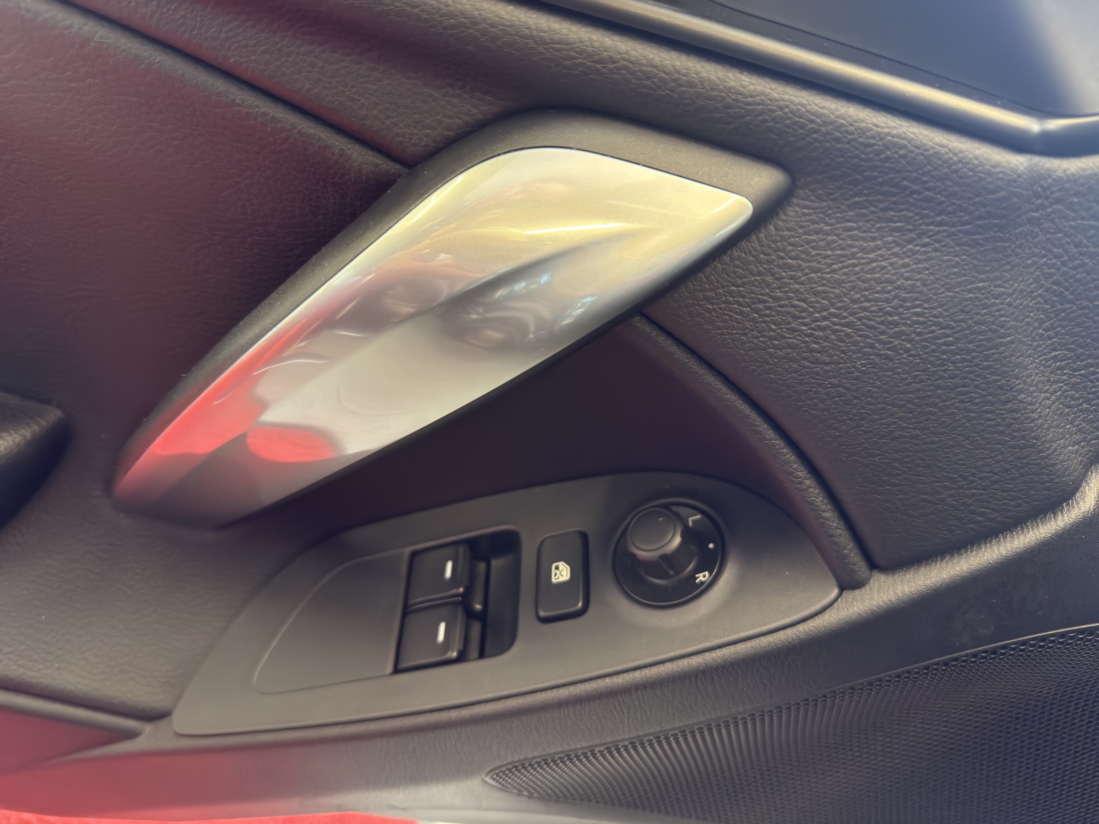 FIAT 124 Spider 1.4 TB Swiss Launch Edition-image-16