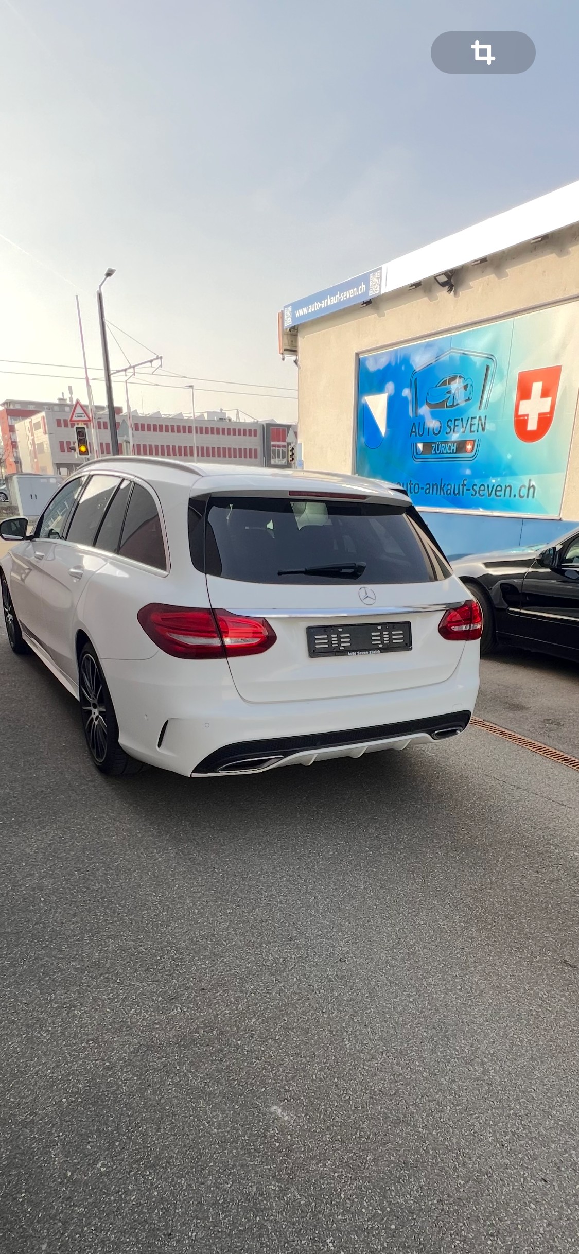 MERCEDES-BENZ C 250 BlueTEC AMG Line 4Matic 7G-Tronic-image-2