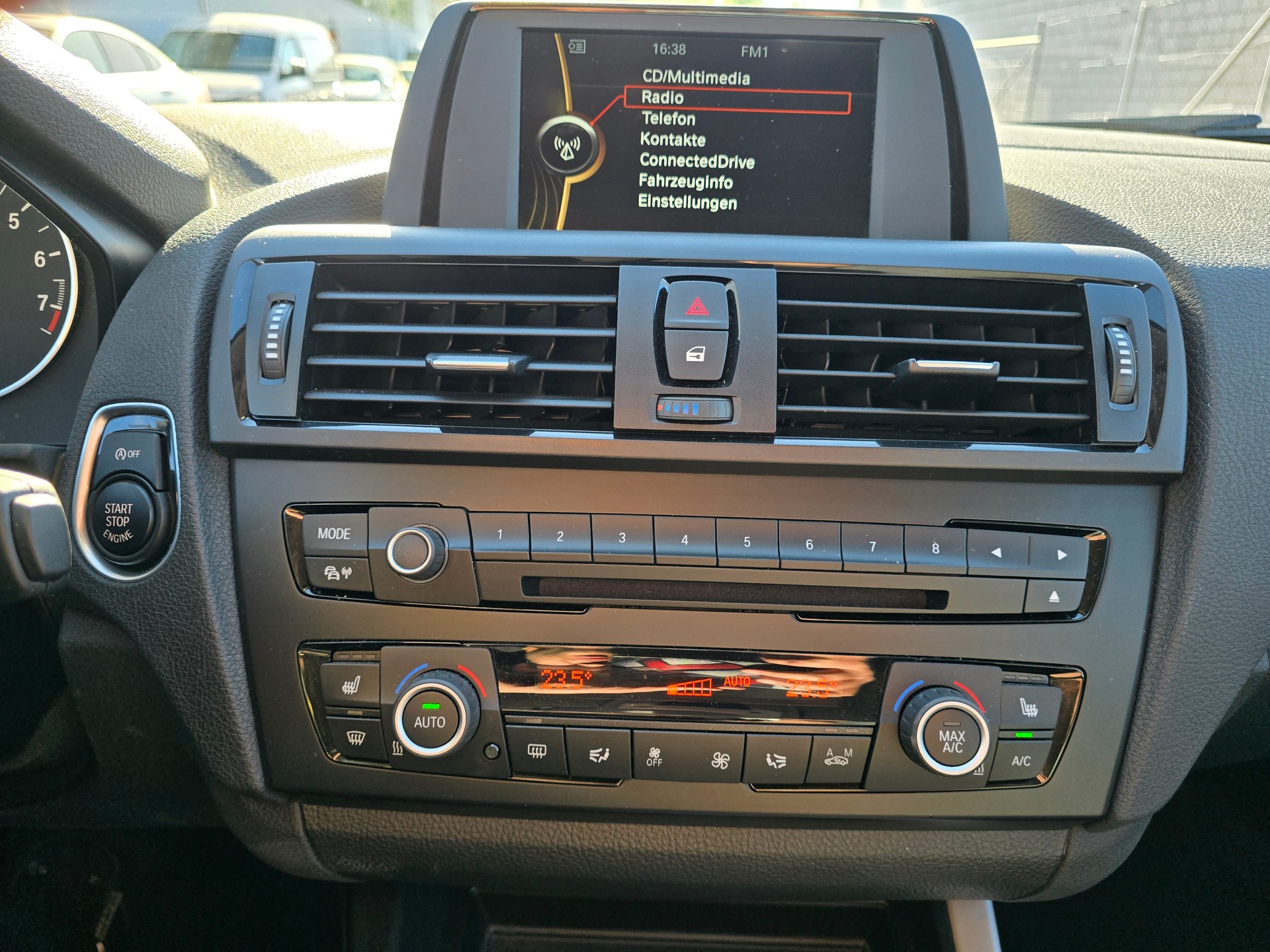 BMW 118i Steptronic-image-11