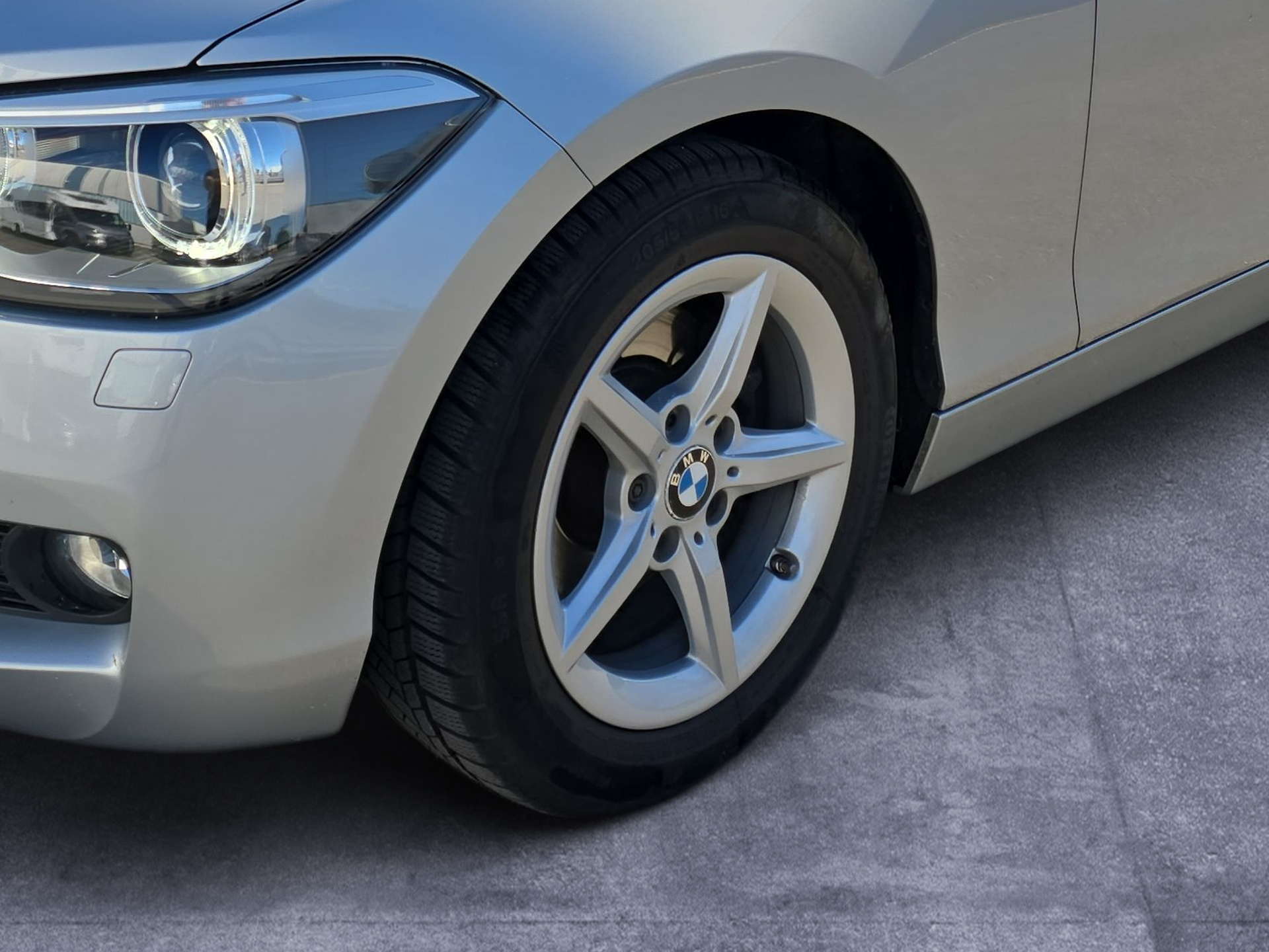 BMW 118i Steptronic-image-6
