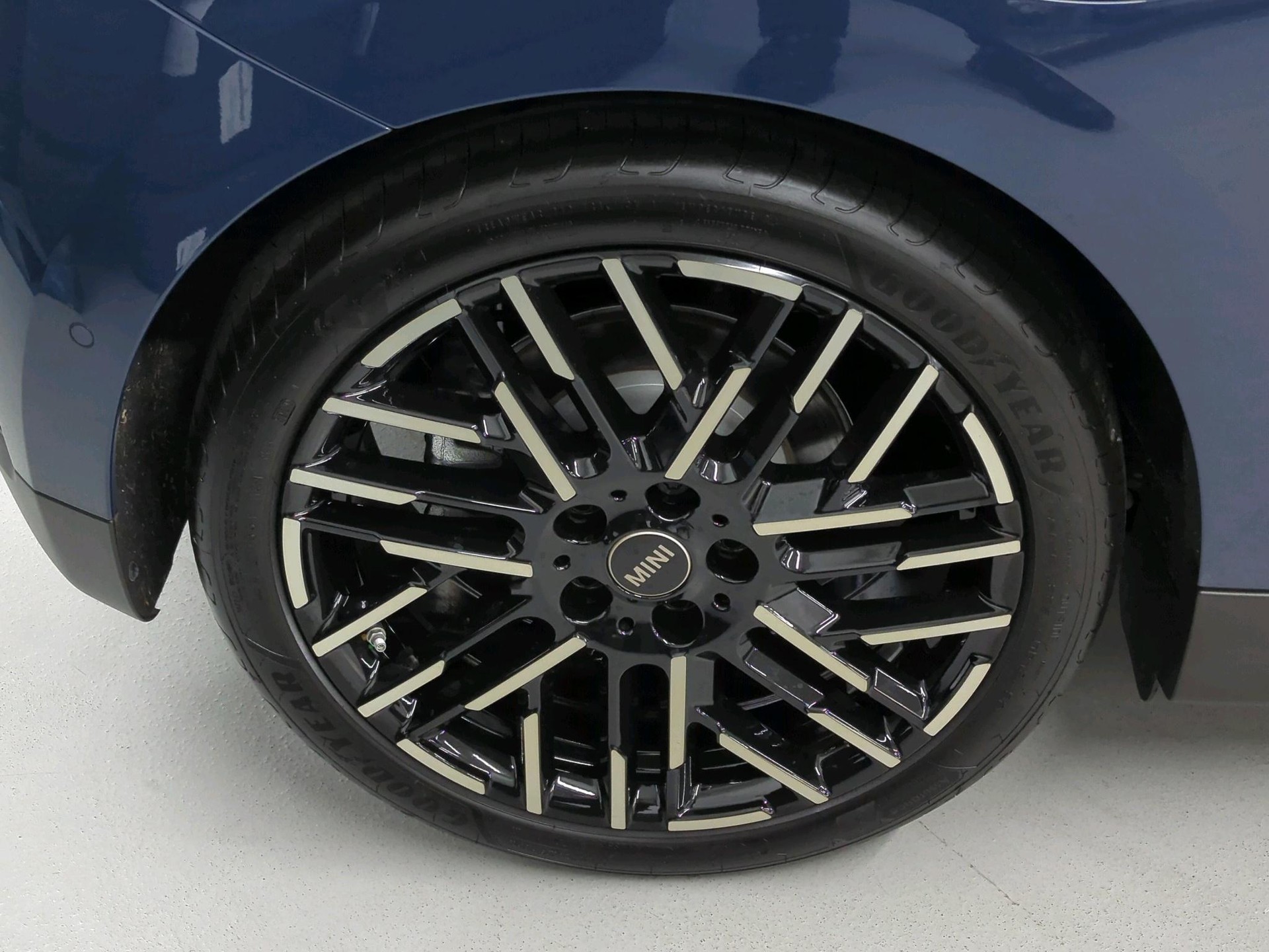 MINI Cooper SE-image-9